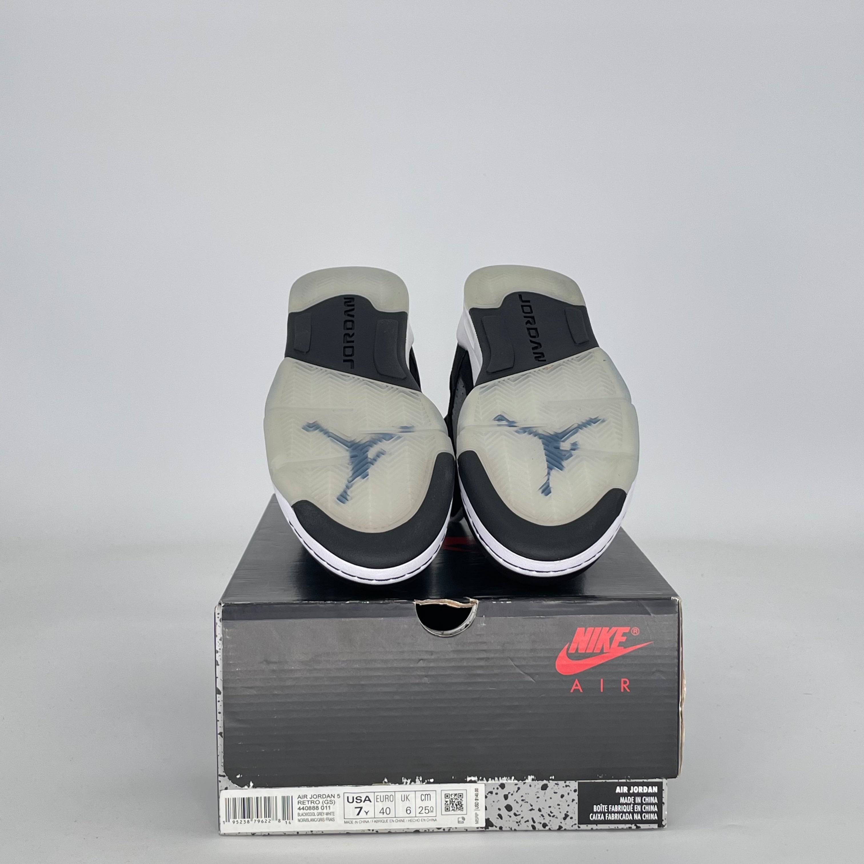 AIR JORDAN 5 MOONLIGHT 440888-011 SIZE 7/8.5W GS