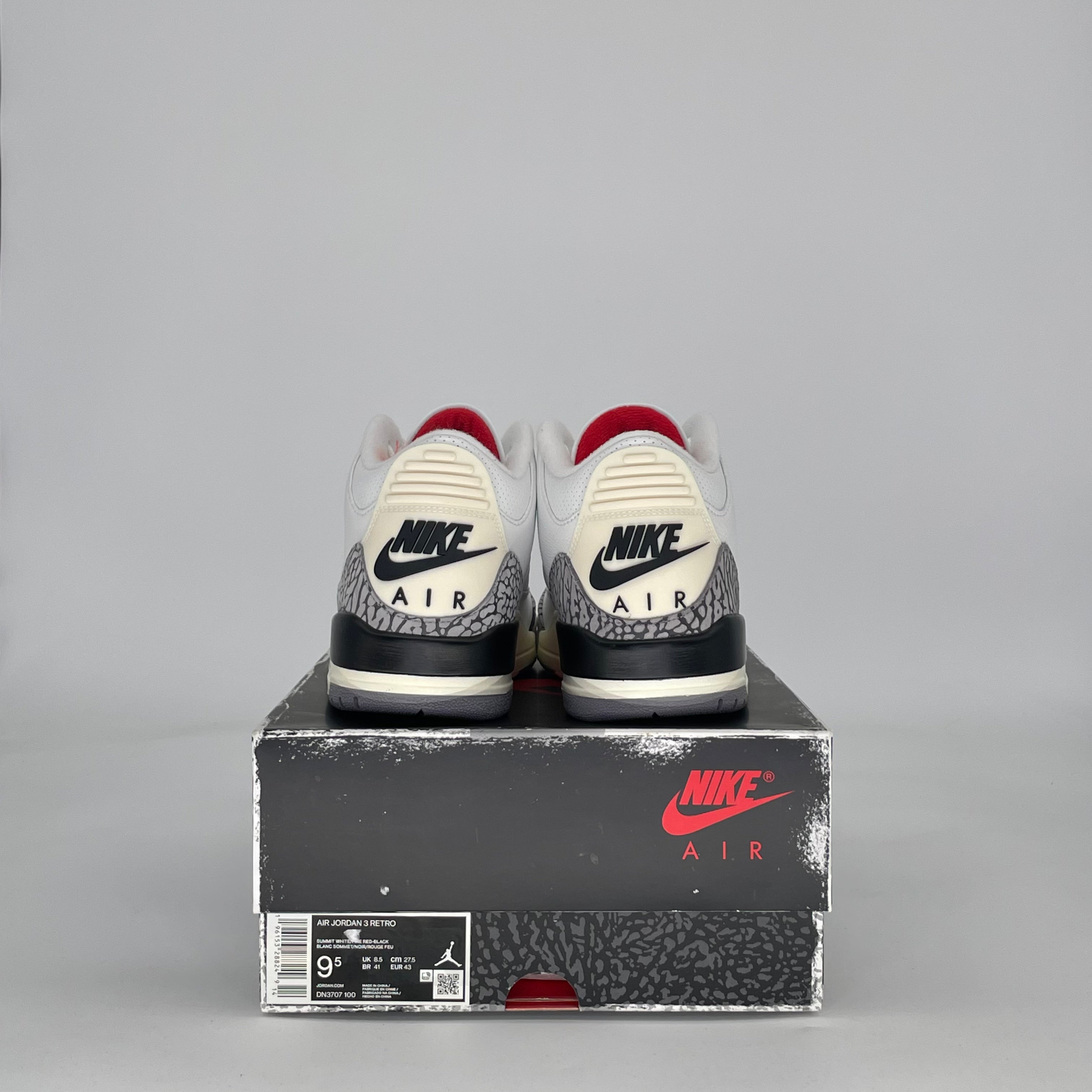 AIR JORDAN 3 WHITE CEMENT REIMAGINED DN3707-100 SIZE 9.5/11W