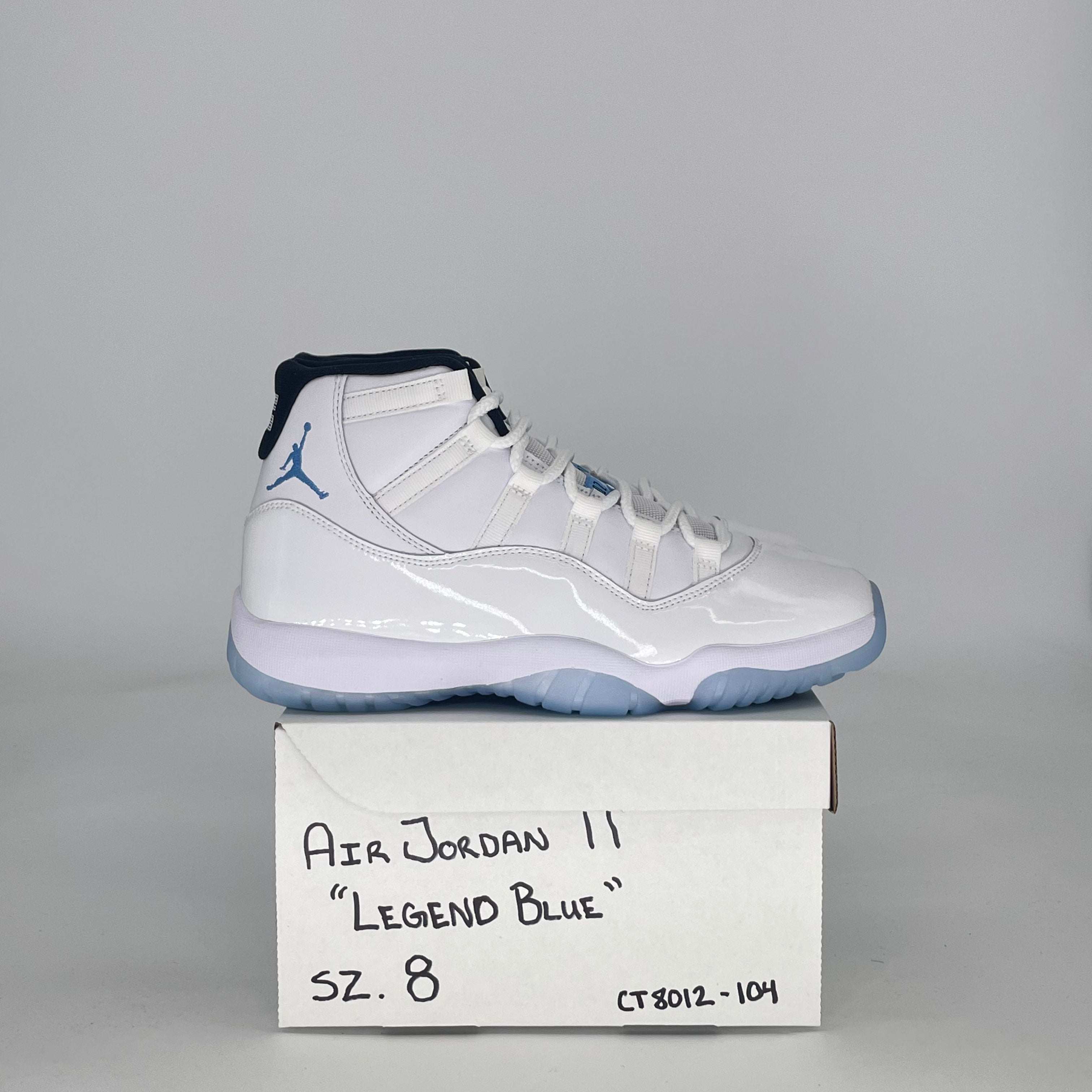 AIR JORDAN 11 LEGEND BLUE CT8012-104 SIZE 8/9.5W