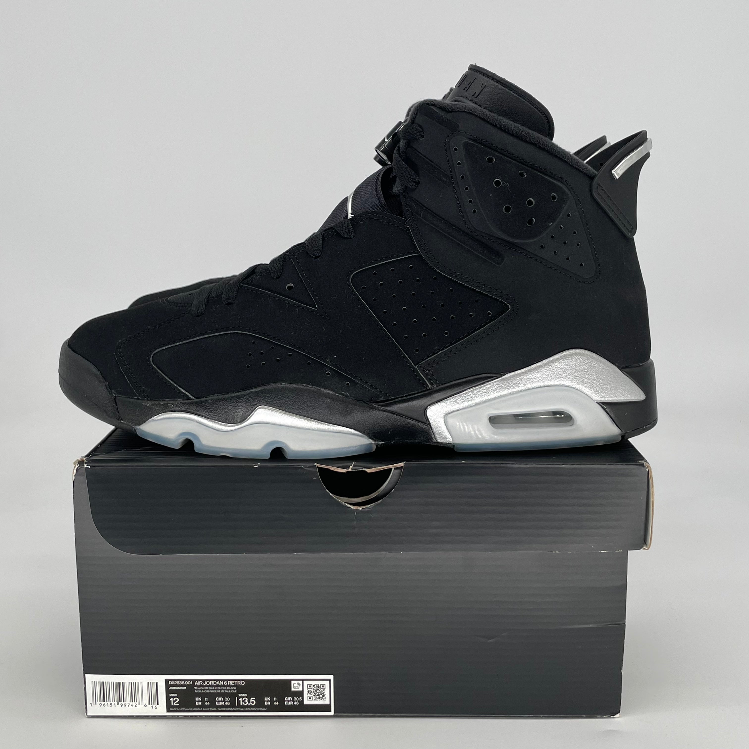 AIR JORDAN 6 CHROME DX2836-001 SIZE 12/13.5W