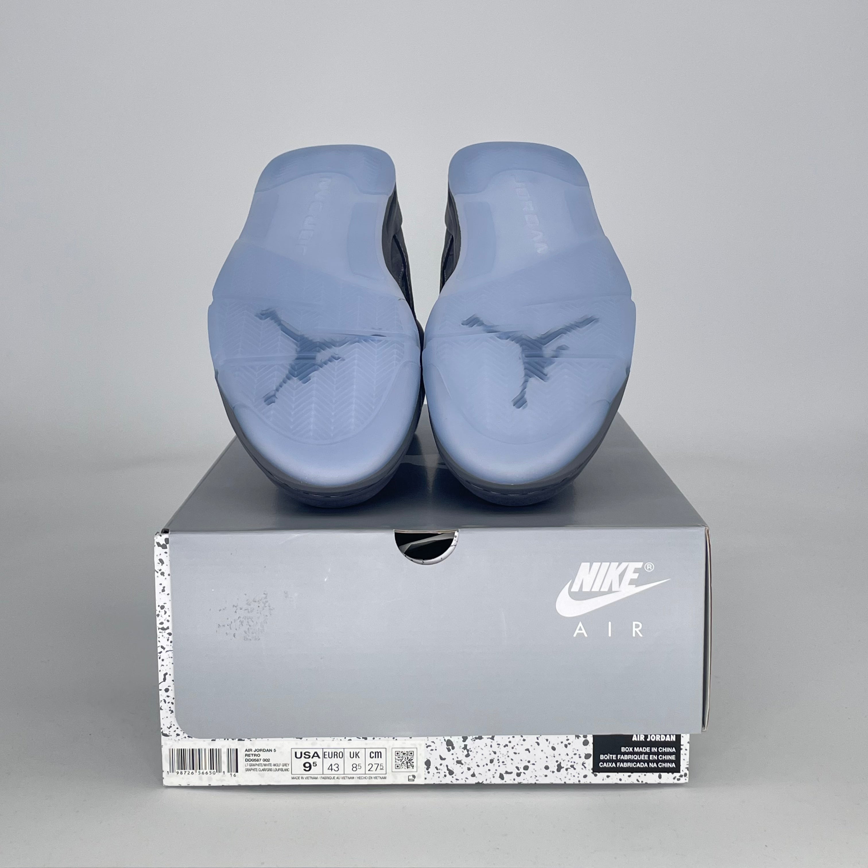 AIR JORDAN 5 WOLF GREY DD0587-002 SIZE 9.5/11W