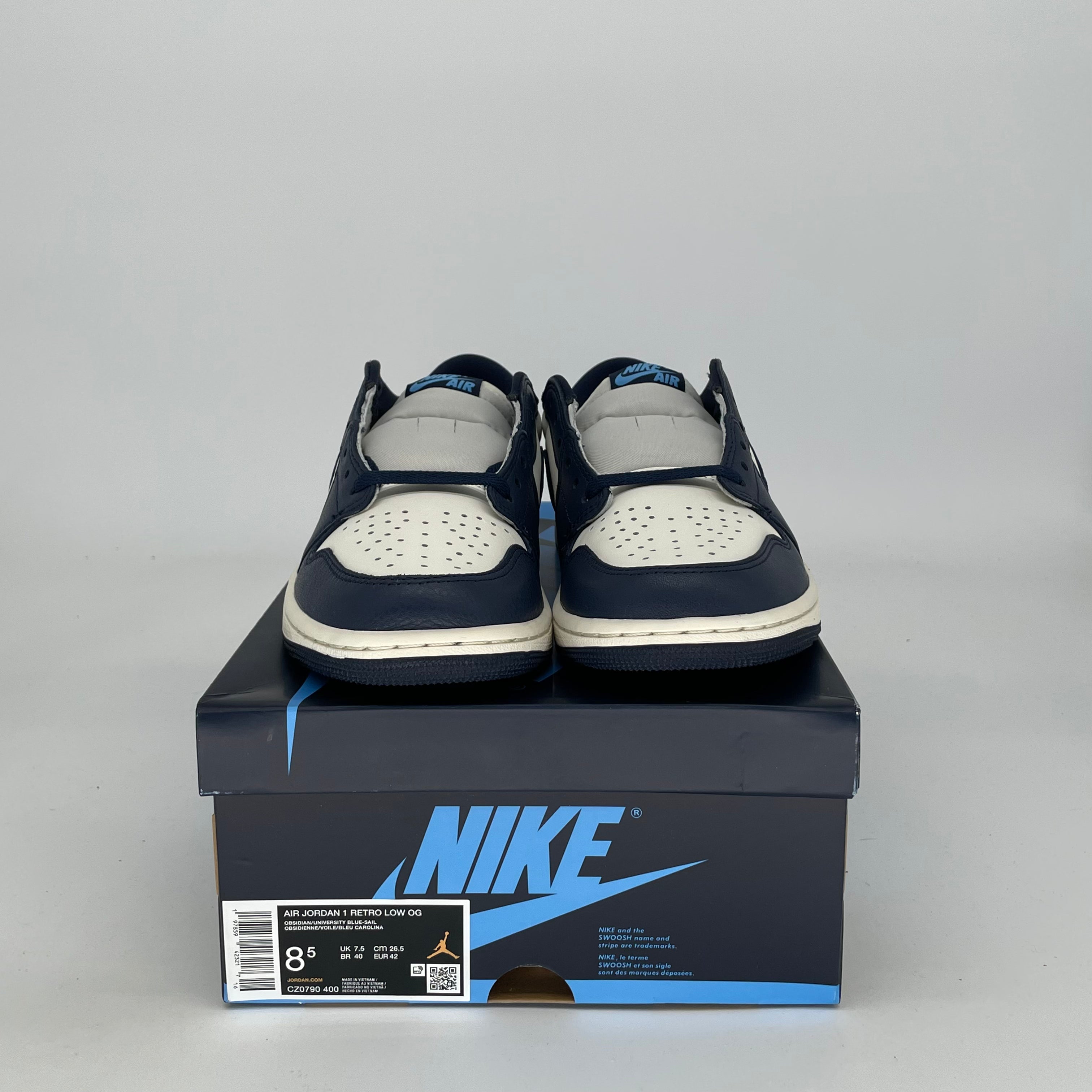 AIR JORDAN 1 LOW OBSIDIAN UNC CZ0790-400 SIZE 8.5/10W
