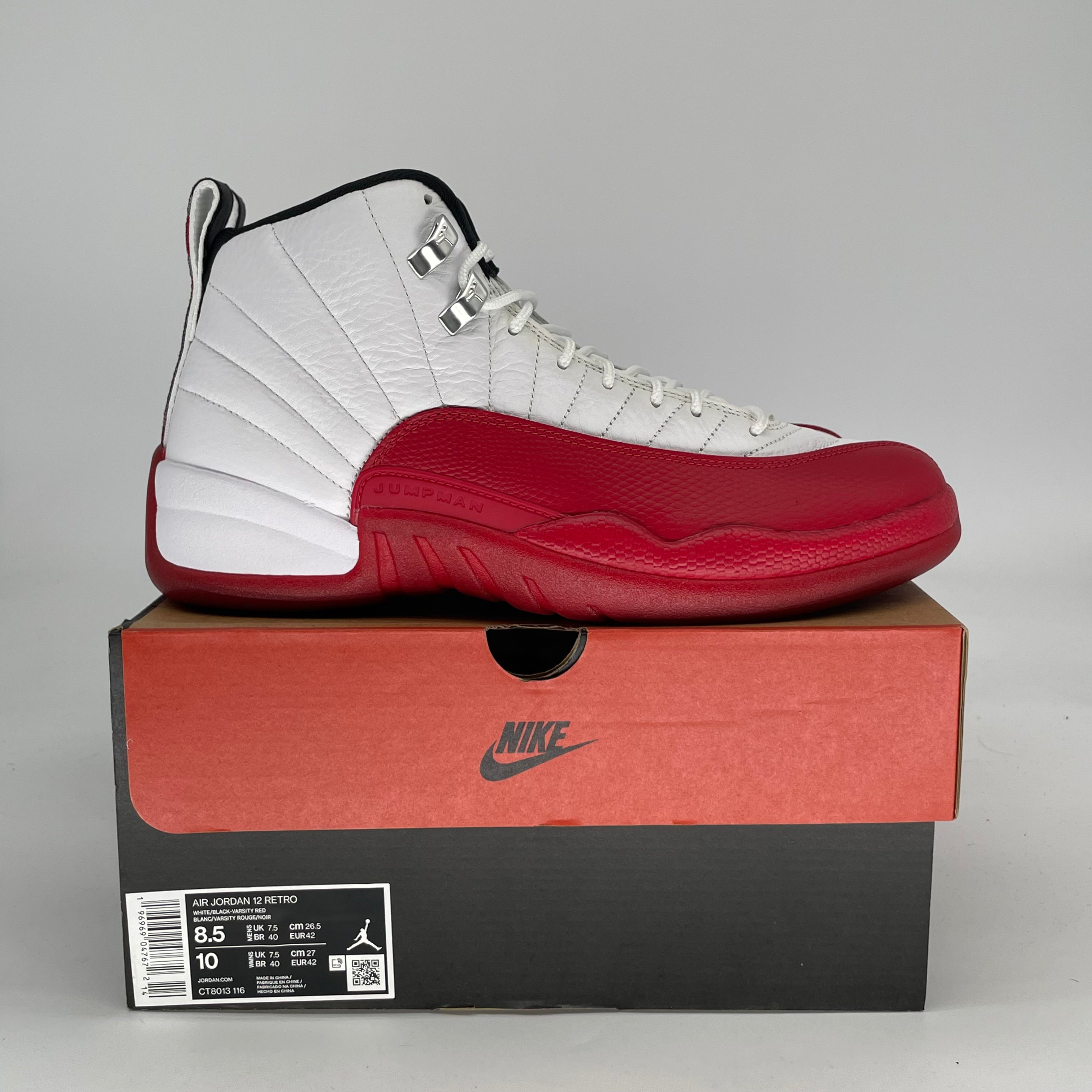 AIR JORDAN 12 CHERRY CT8013-116 SIZE 8.5/10W