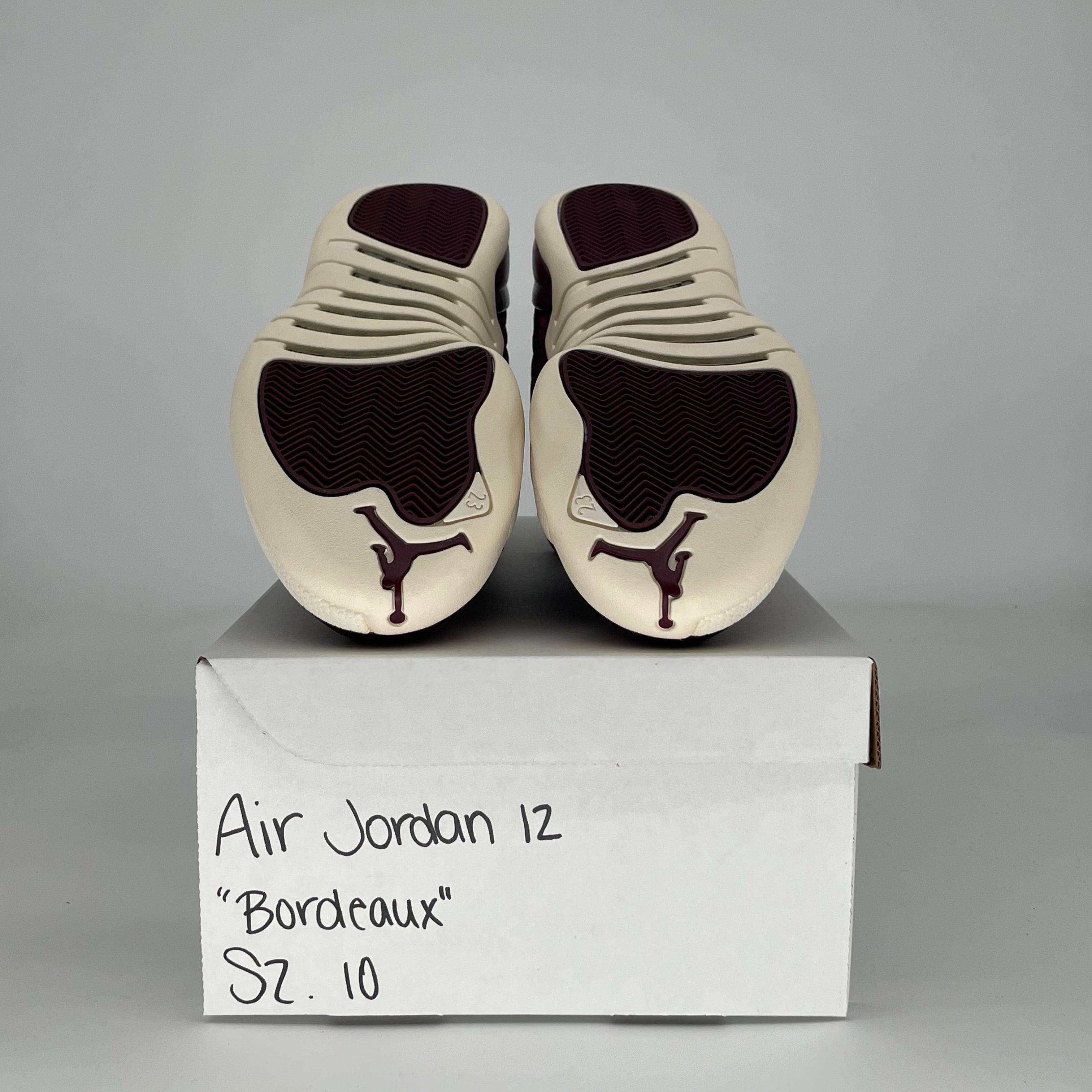 AIR JORDAN 12 BORDEAUX 130690-617 SIZE 10/11.5W