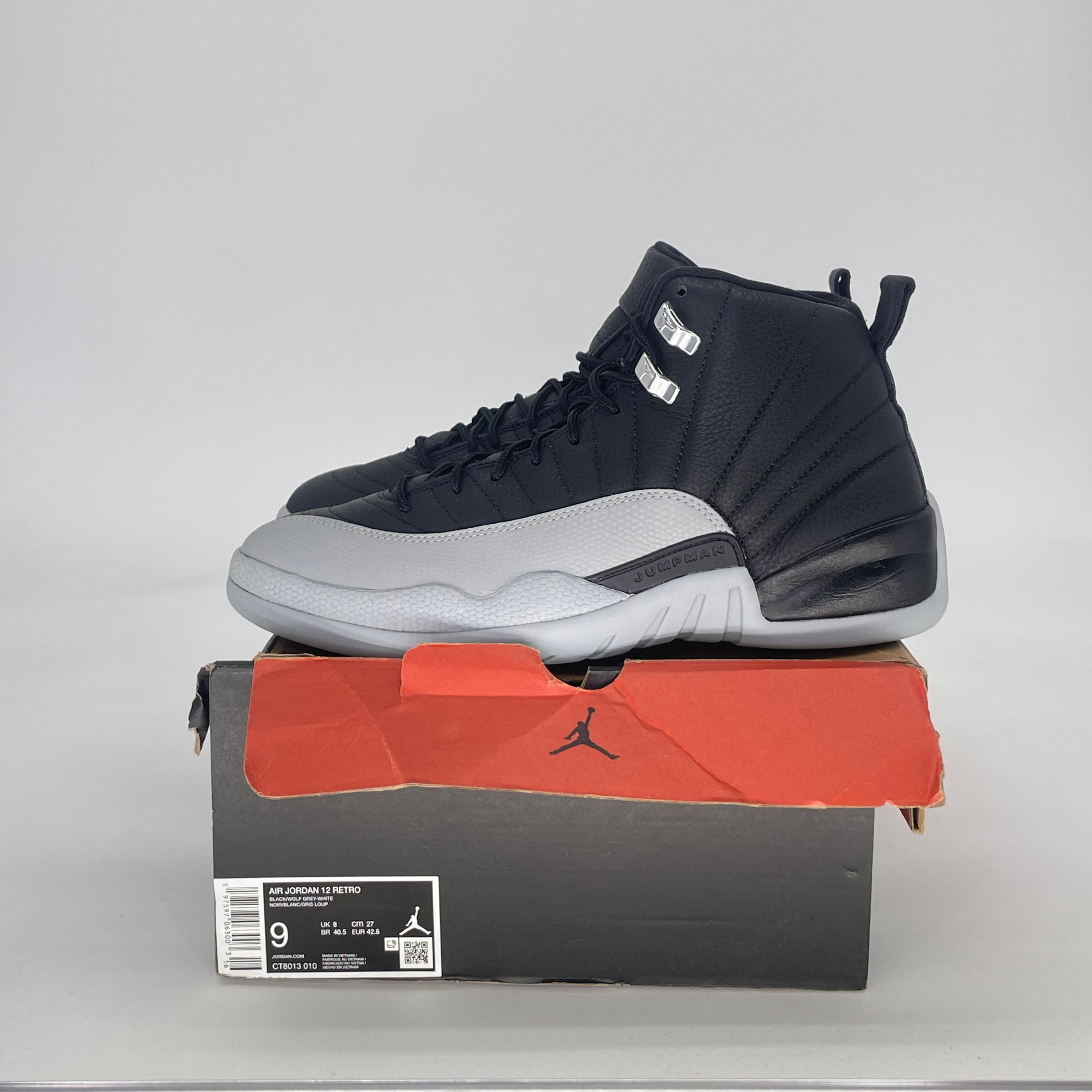 AIR JORDAN 12 BARONS CT8013-010 SIZE 9/10.5W