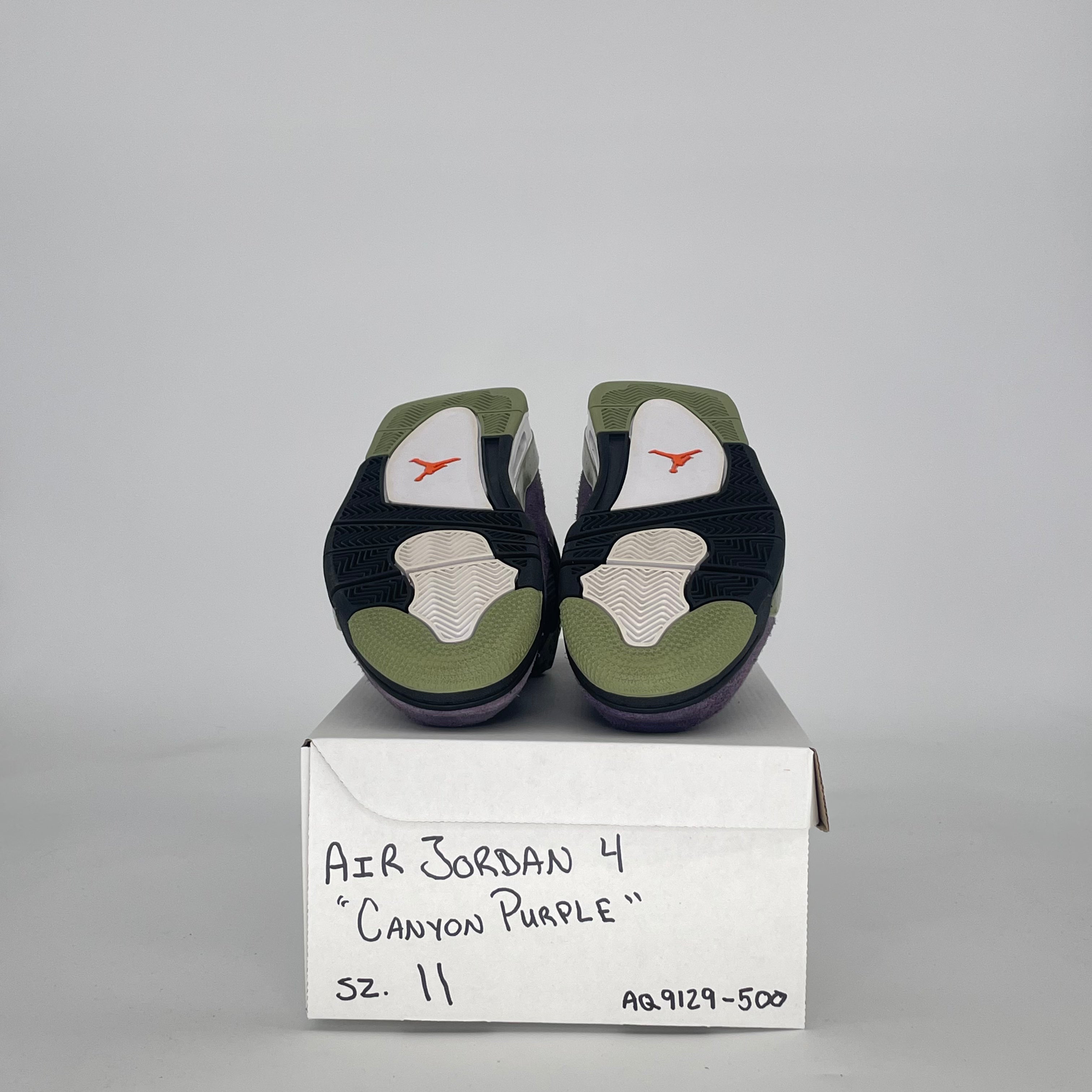 AIR JORDAN 4 CANYON PURPLE AQ9129-500 SIZE 11/12.5W