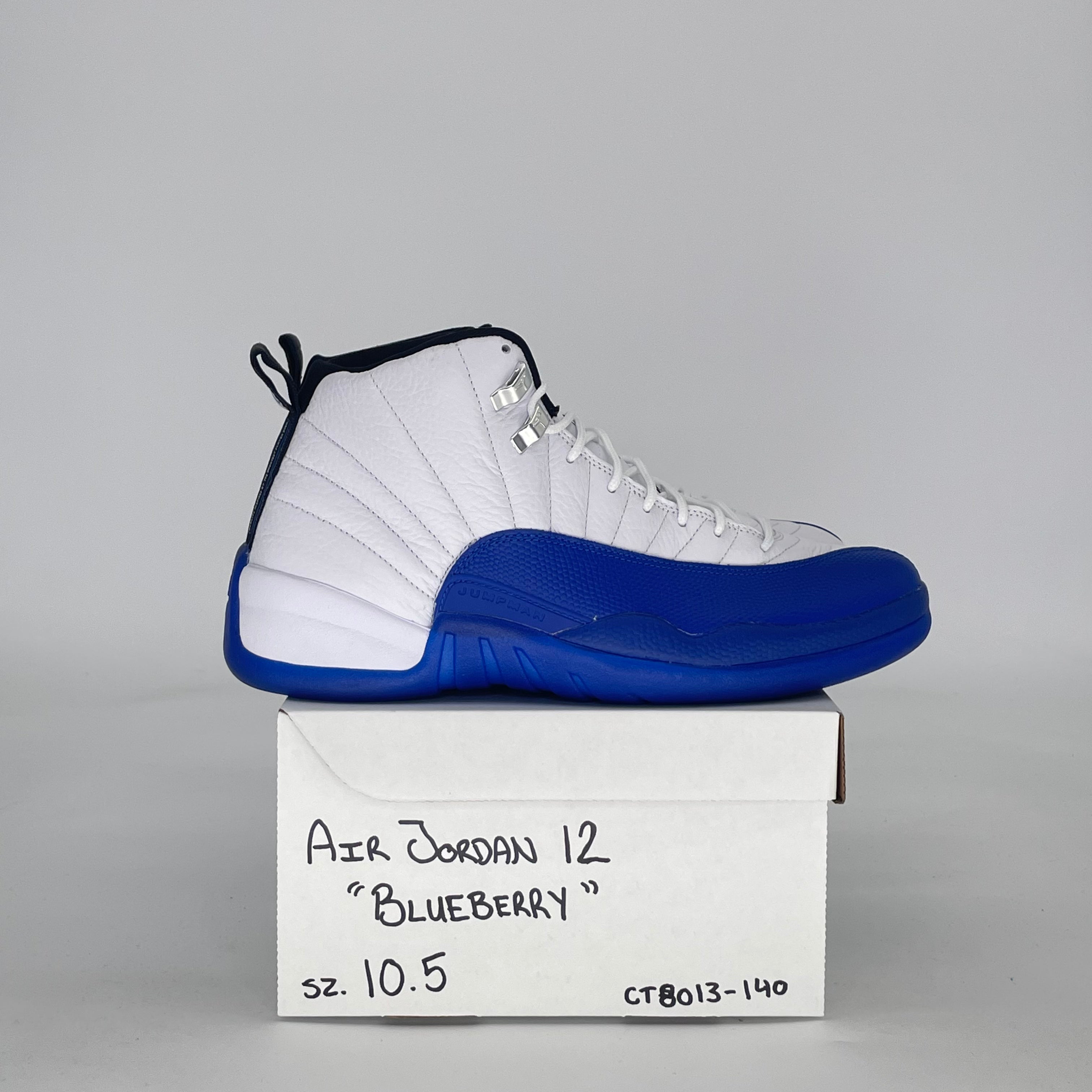 AIR JORDAN 12 BLUEBERRY CT8013-140 SIZE 10.5/12W