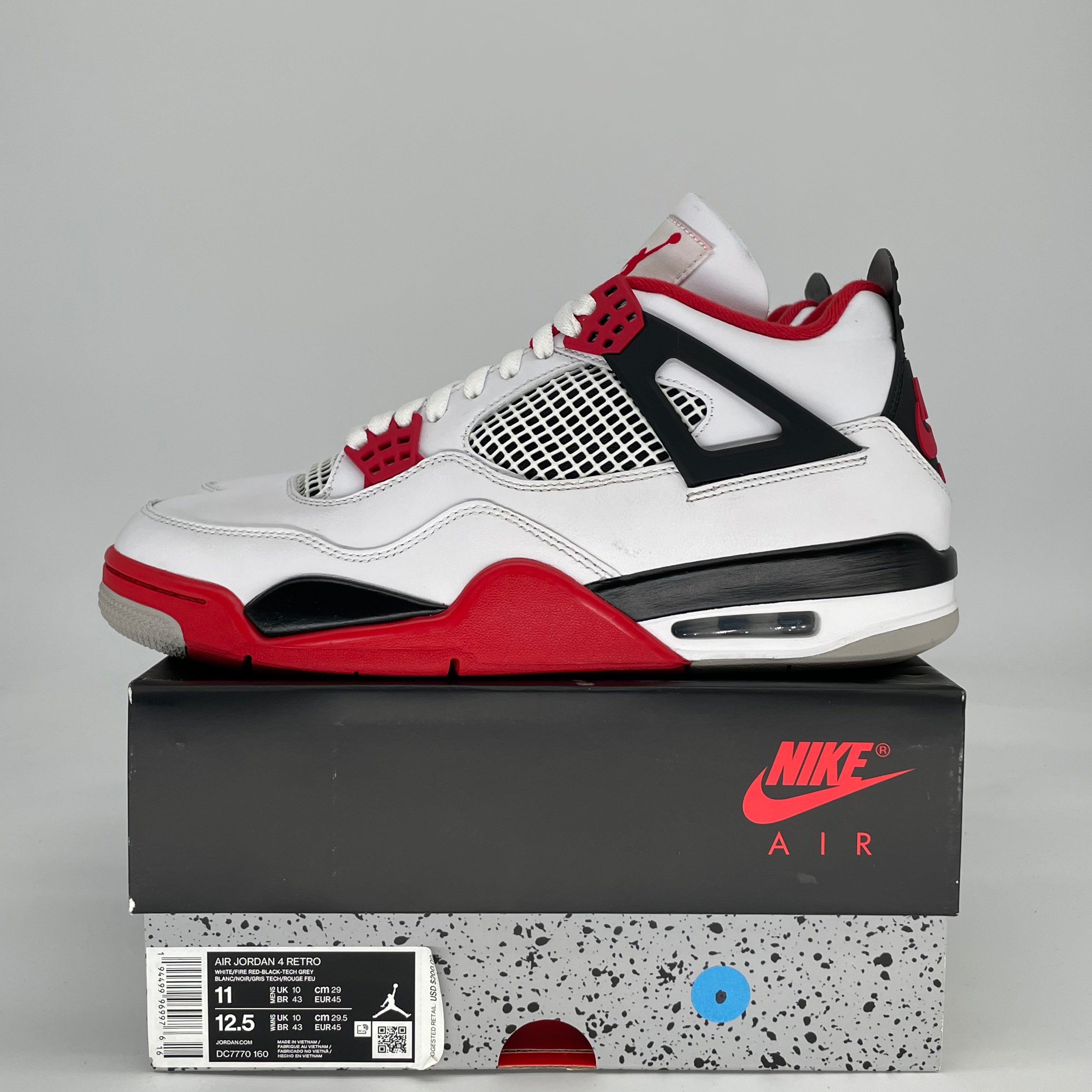AIR JORDAN 4 FIRE RED DC7770-160 SIZE 11/12.5W
