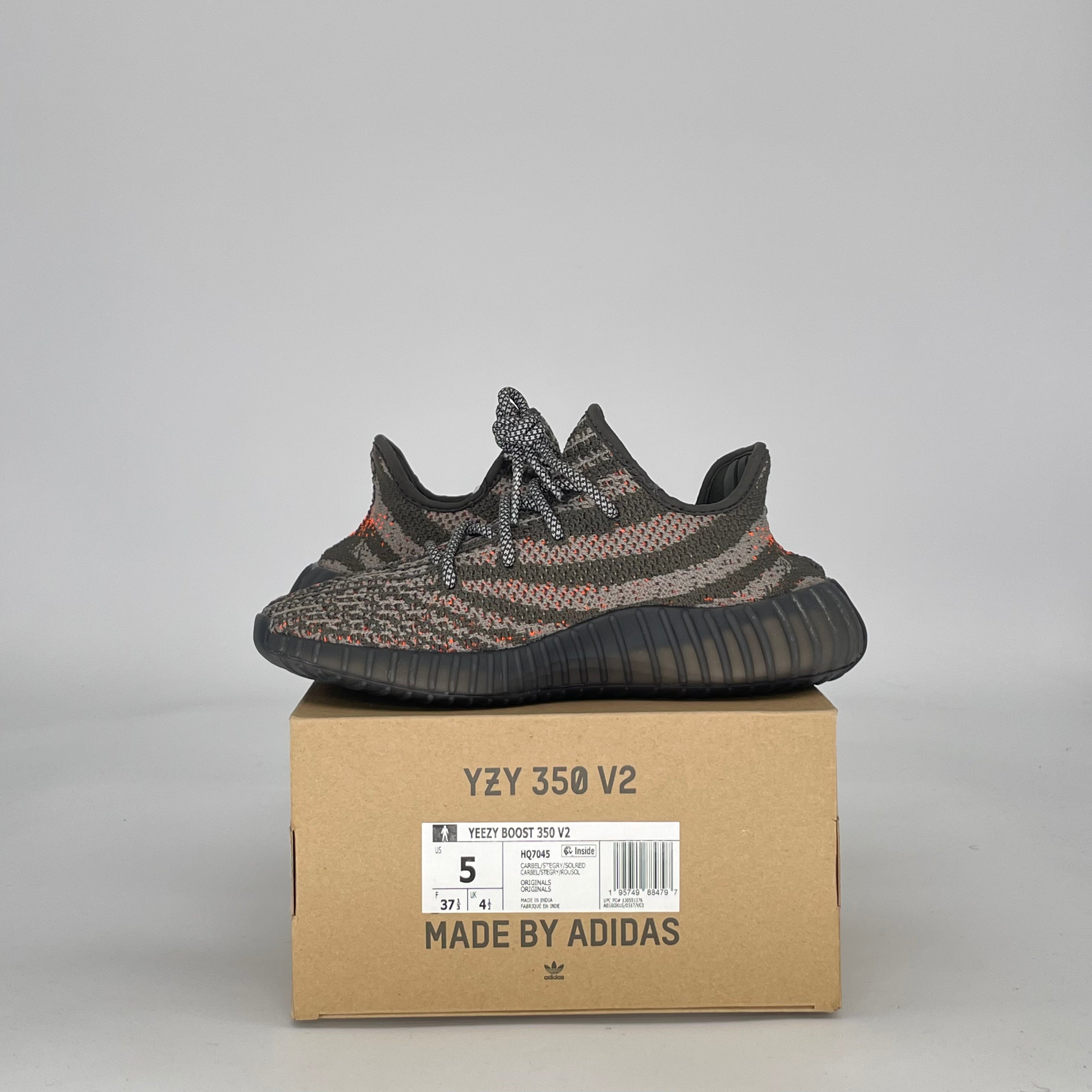 ADIDAS YEEZY BOOST 350 V2 CARBON BELUGA HQ7045 SIZE 5/6.5W GS