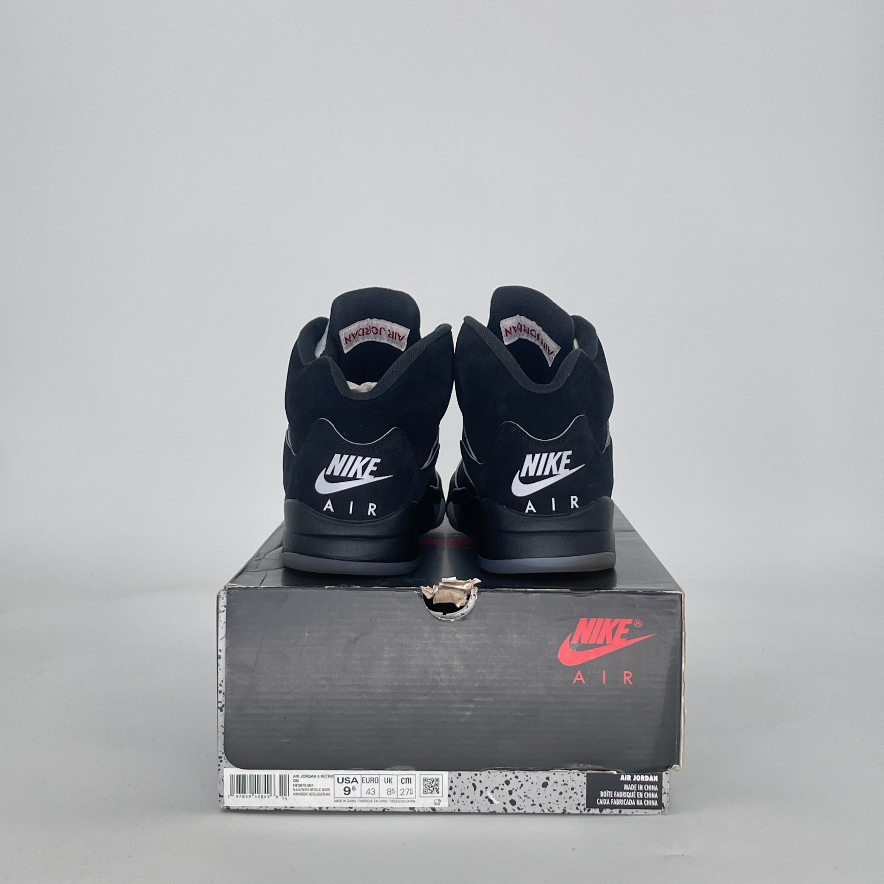 AIR JORDAN 5 BLACK METALLIC REIMAGINED HF3975-001 SIZE 9.5/11W