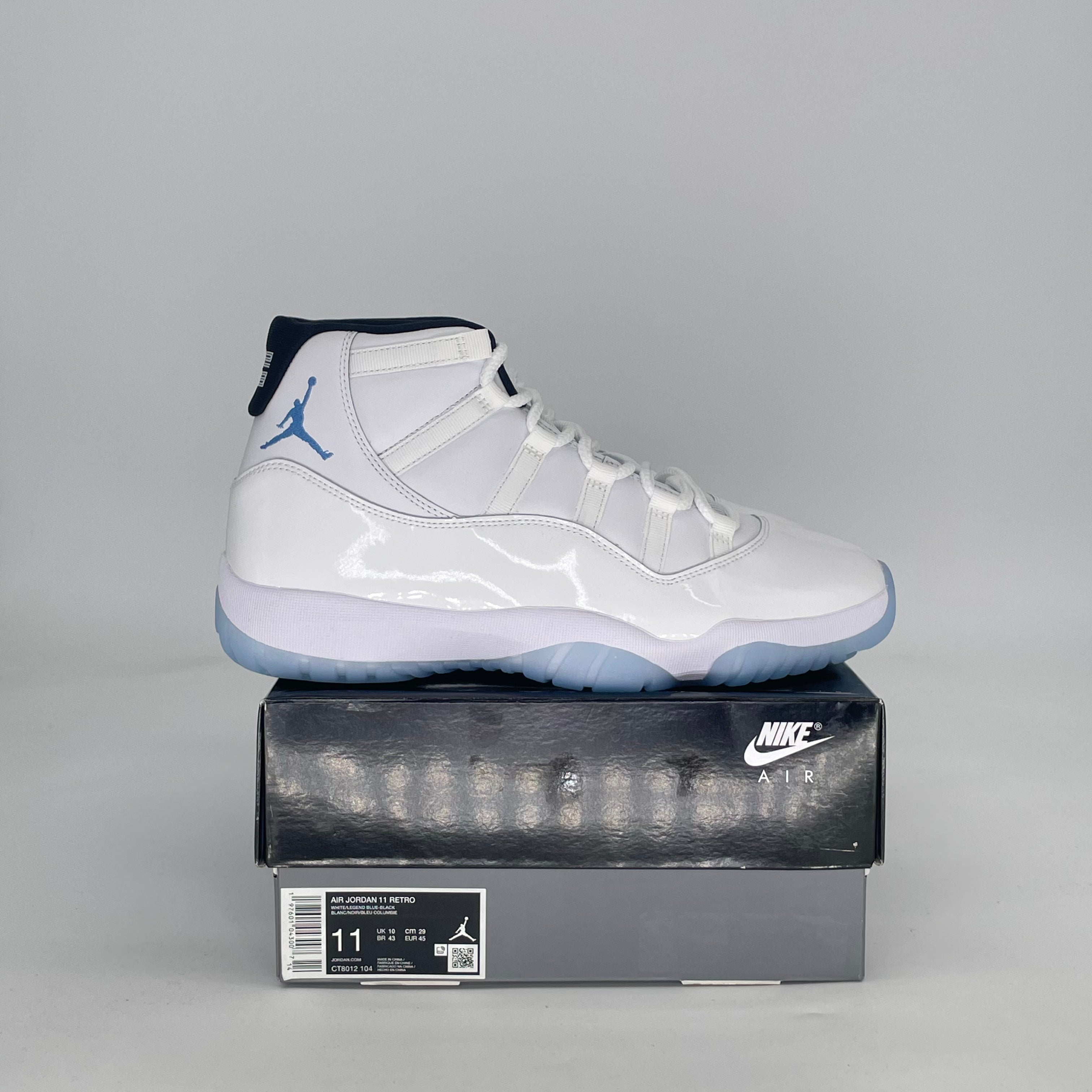 AIR JORDAN 11 LEGEND BLUE CT8012-104 SIZE 11/12.5W