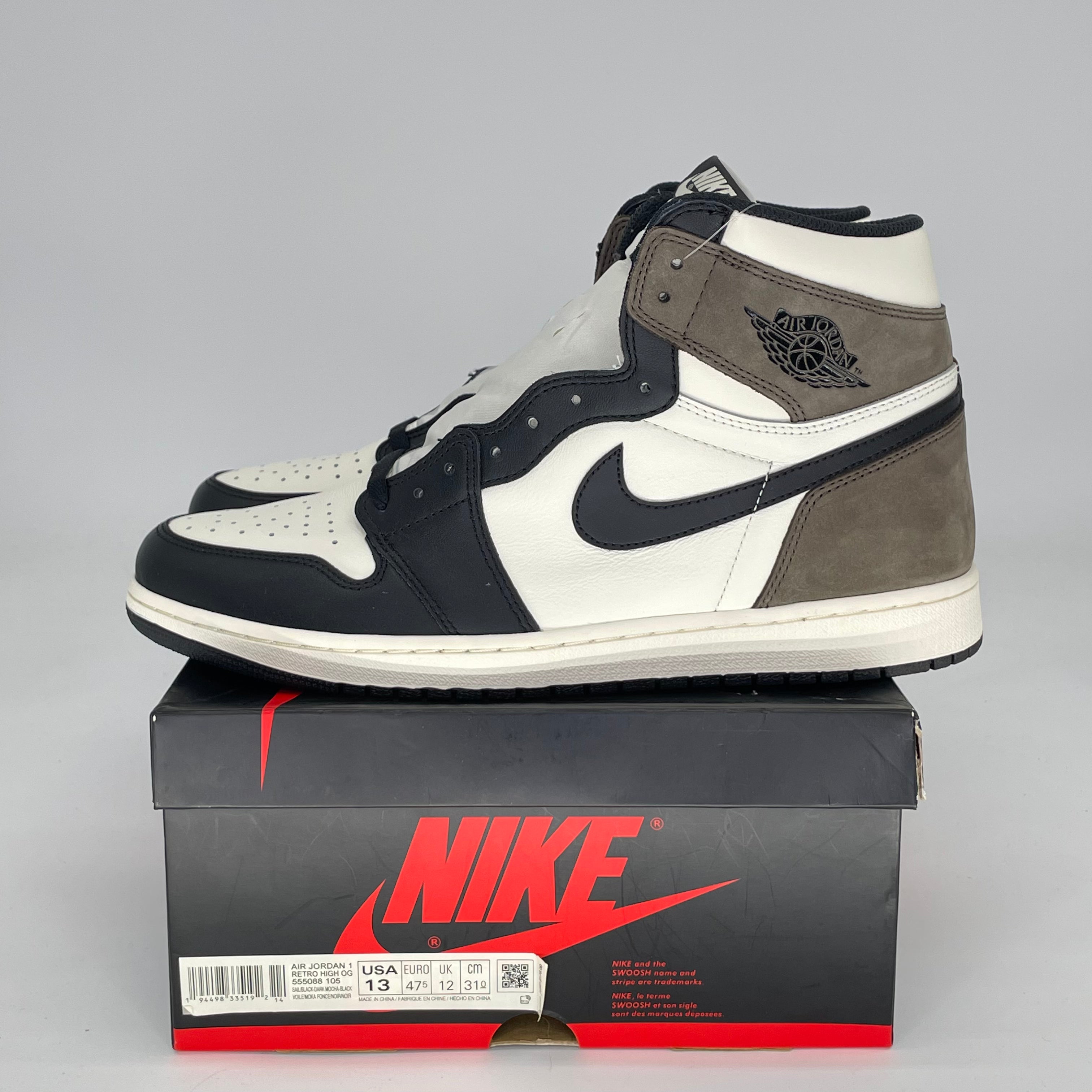 Nike Air Jordan 1 Retro High Og ( SIZE 13 )