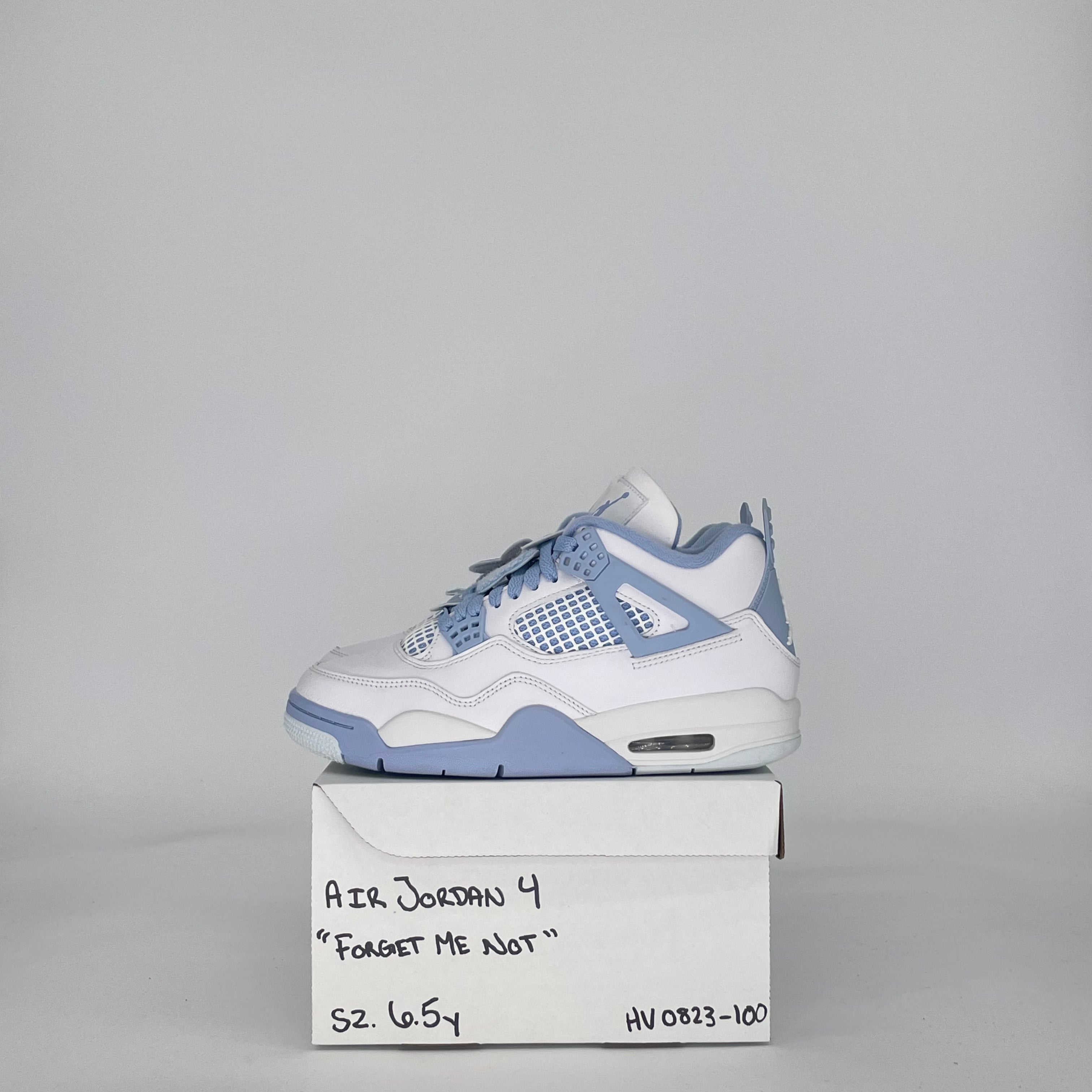 AIR JORDAN 4 FORGET ME NOT HV0823-100 SIZE 6.5/8W GS