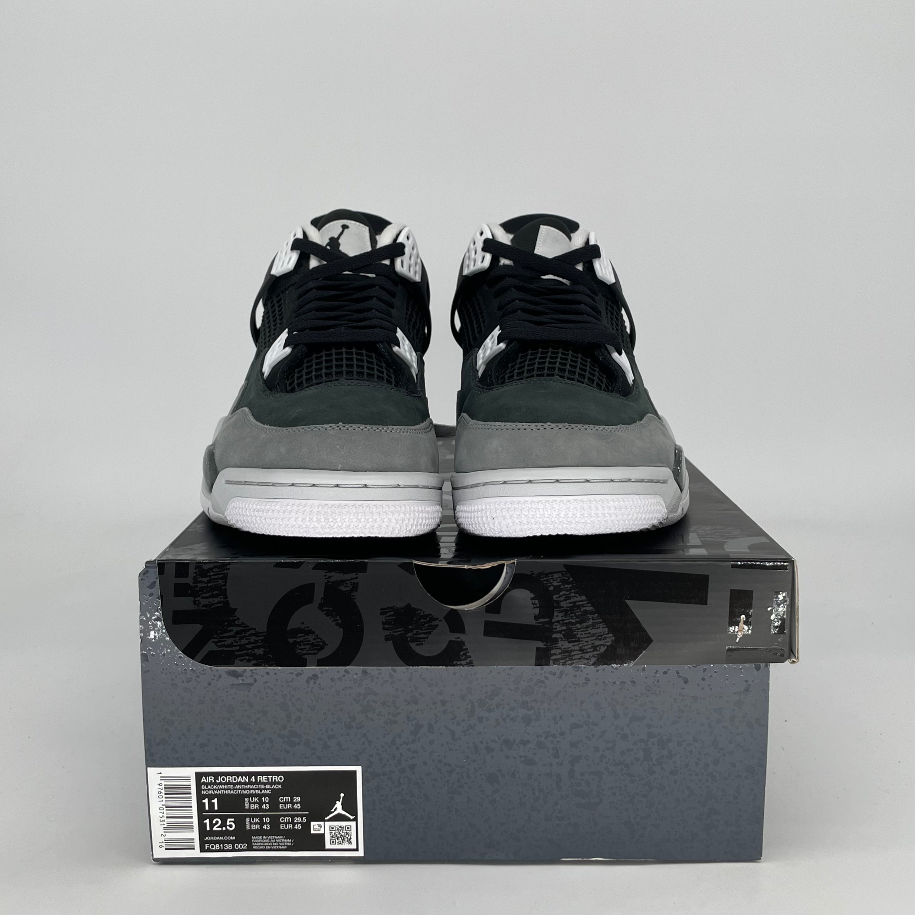AIR JORDAN 4 FEAR FQ8138-002 SIZE 11/12.5W