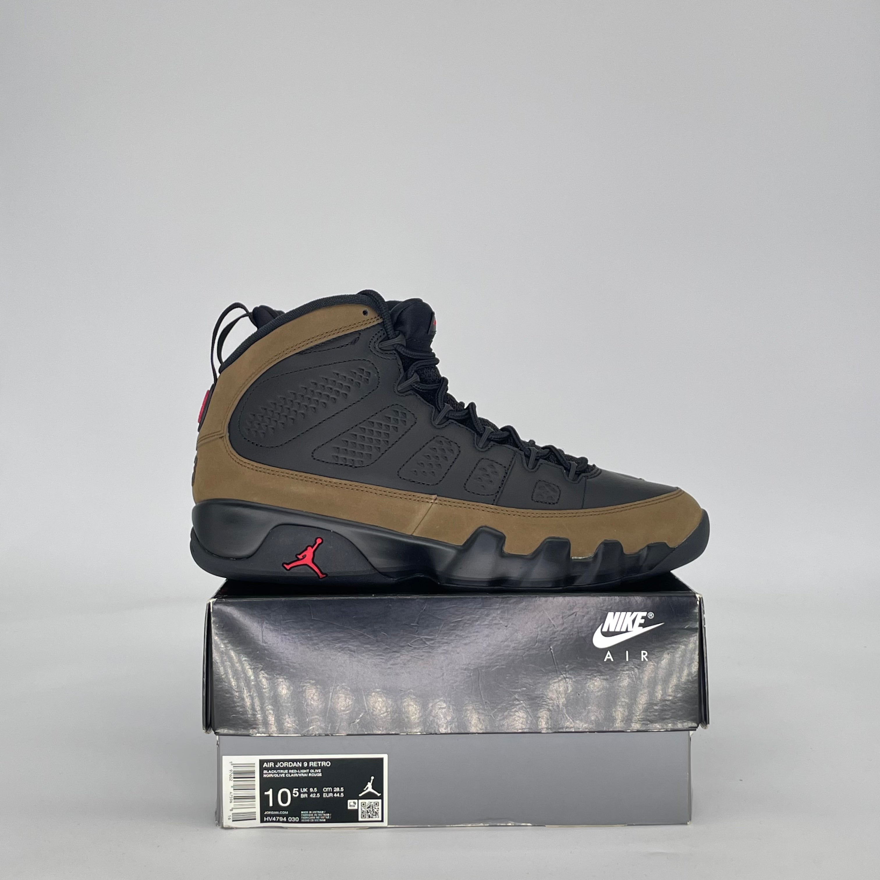 AIR JORDAN 9 OLIVE HV4794-030 SIZE 10.5/12W