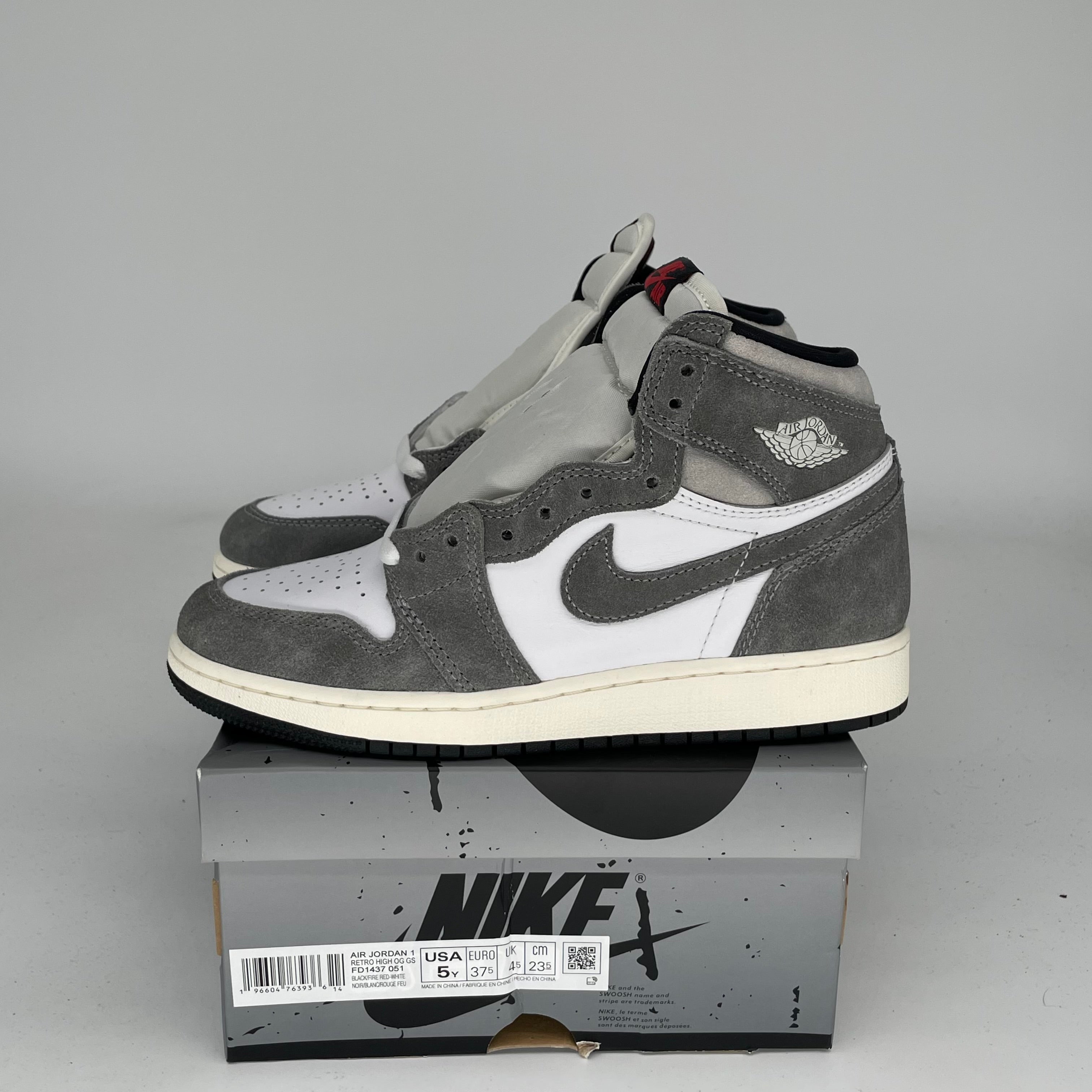 AIR JORDAN 1 WASHED BLACK SIZE 5Y FD1437-051