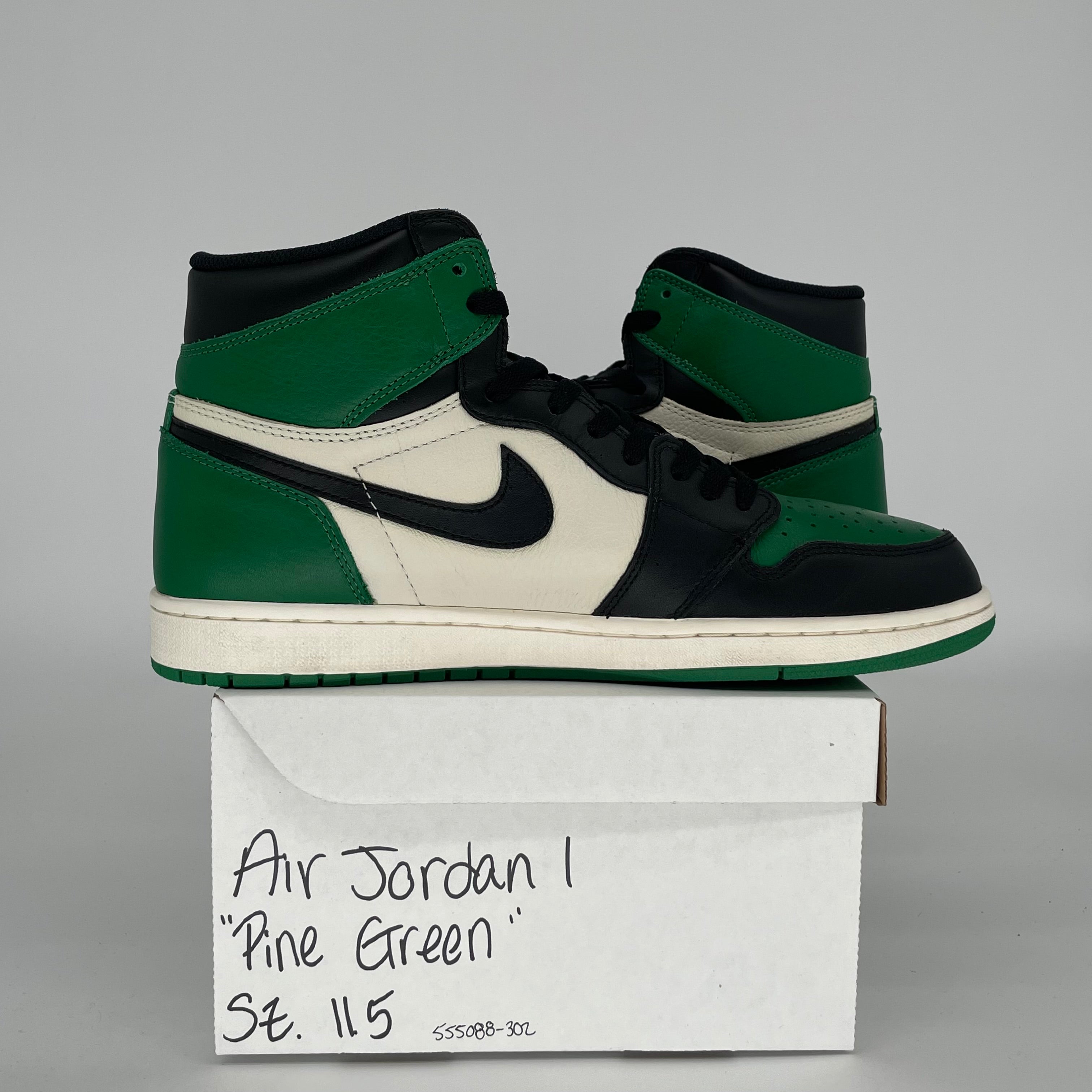 AIR JORDAN 1 PINE GREEN 555088-302 SIZE 11.5/13W