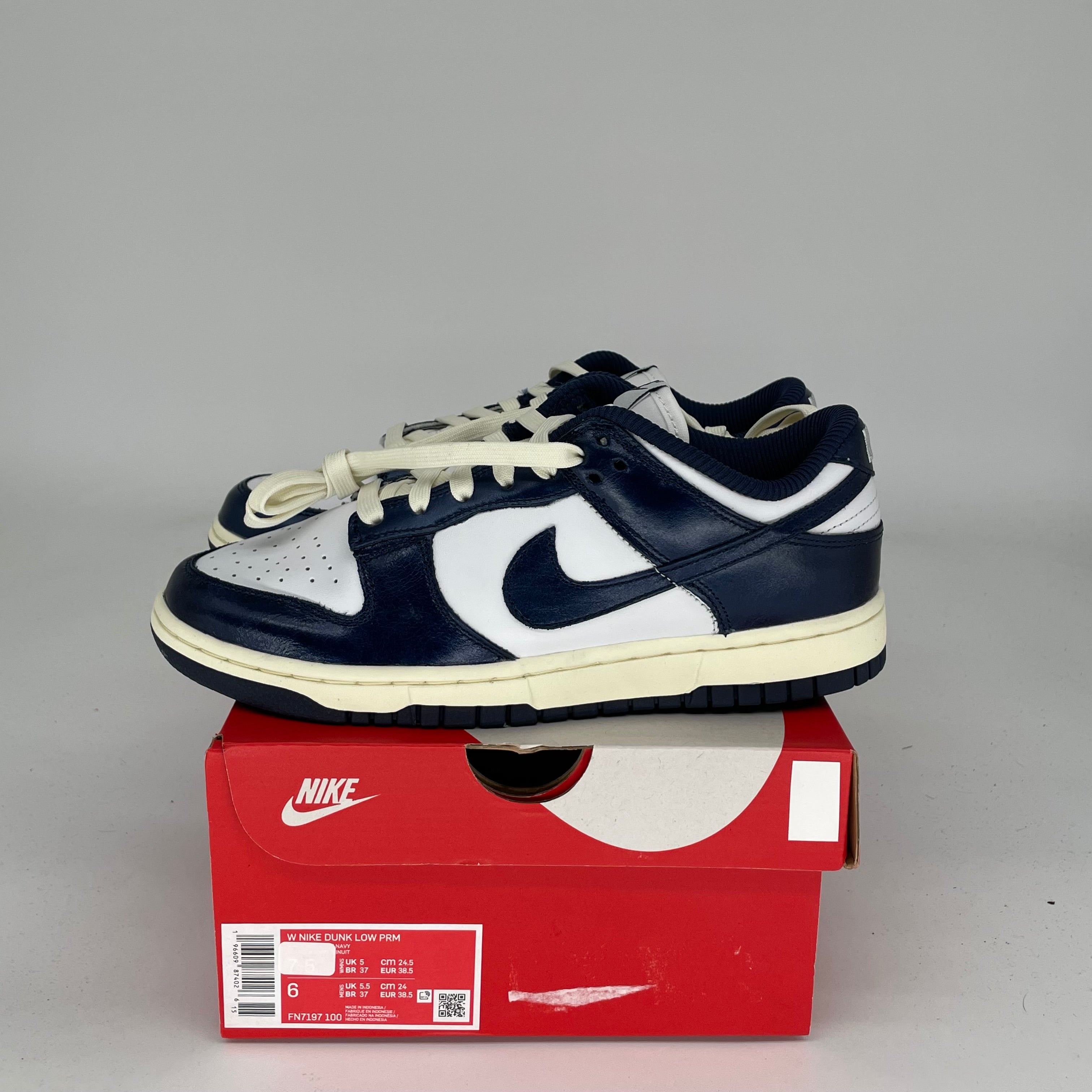 NIKE DUNK LOW VINTAGE NAVY W SIZE 6/7.5W FN7197-100
