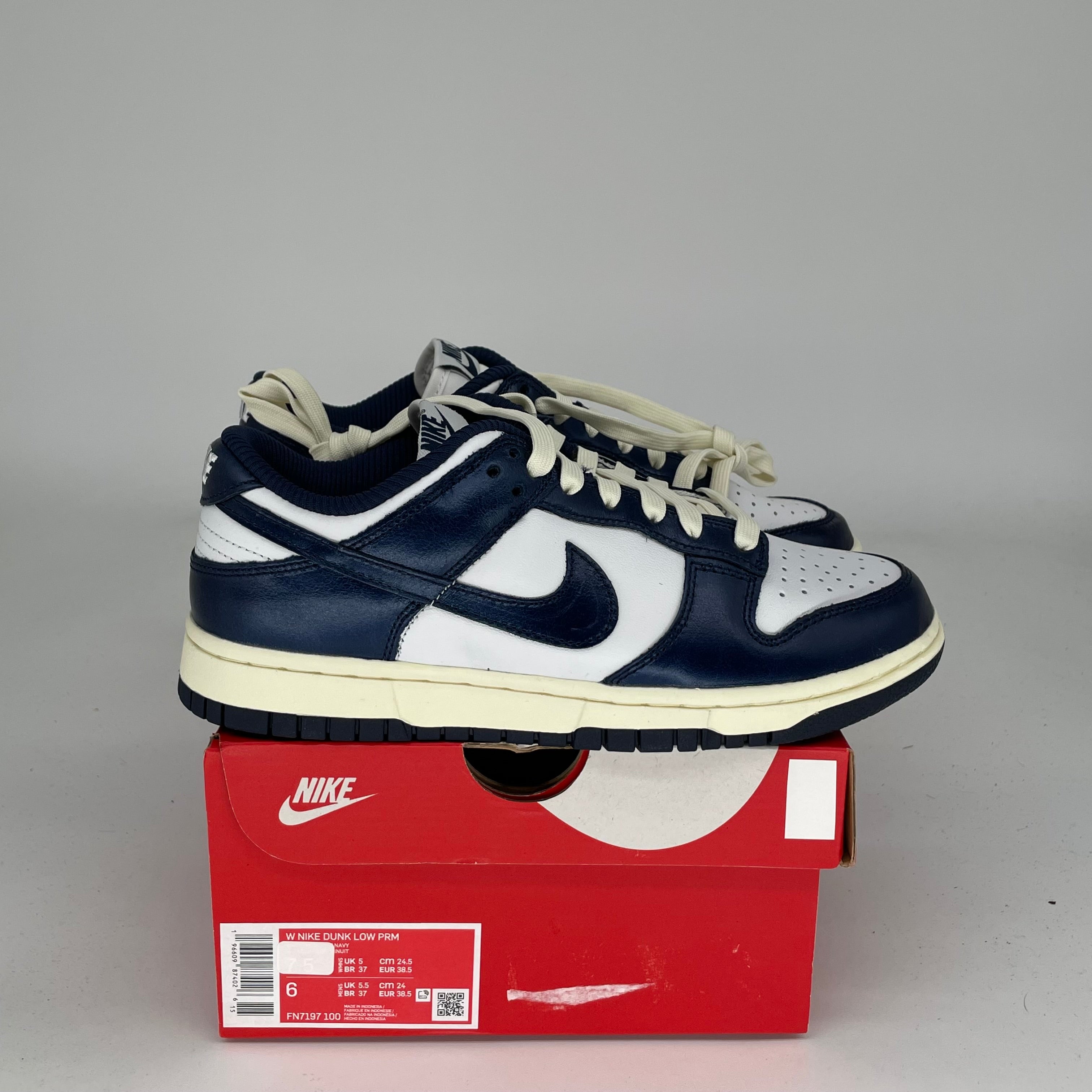 NIKE DUNK LOW VINTAGE NAVY W SIZE 6/7.5W FN7197-100