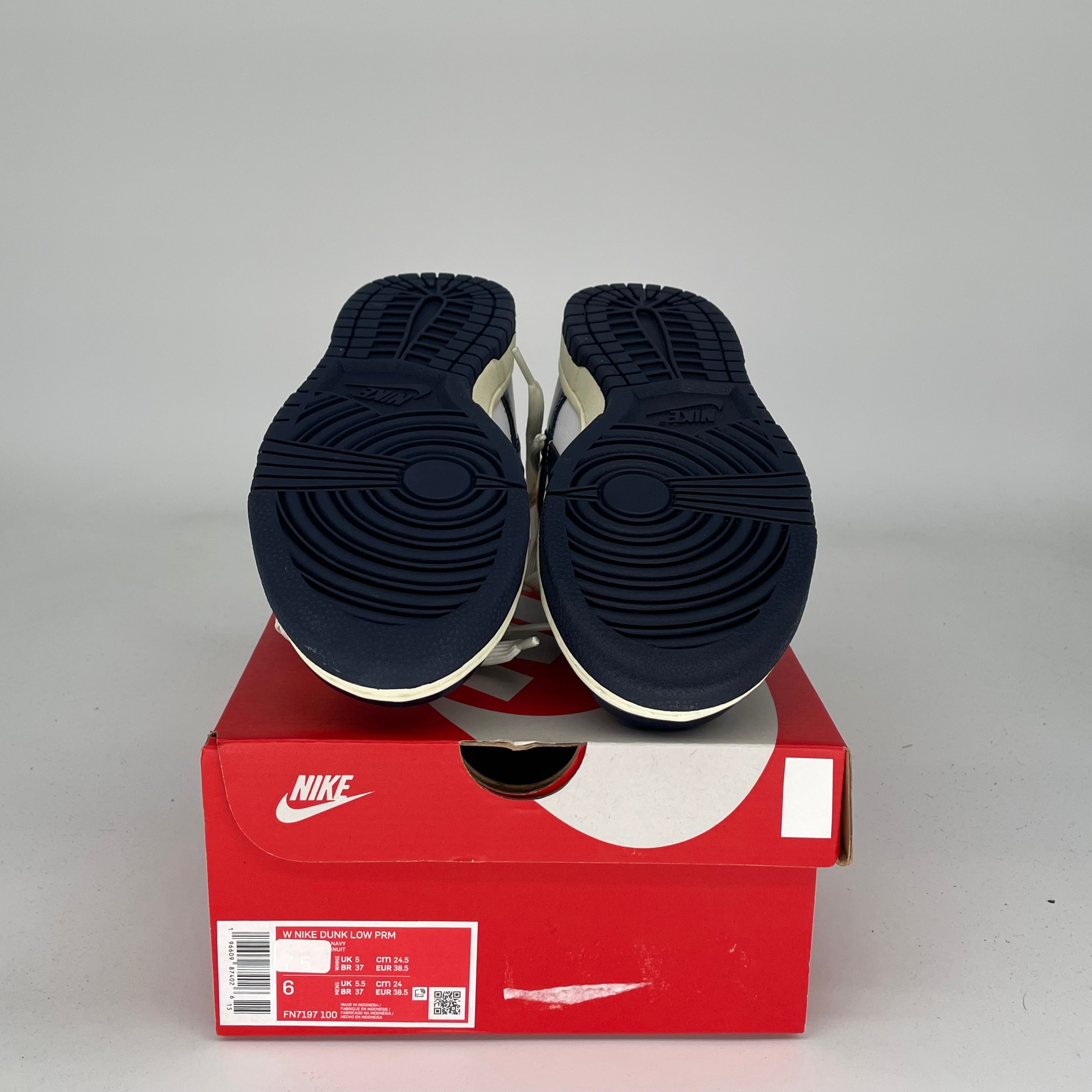 NIKE DUNK LOW VINTAGE NAVY W SIZE 6/7.5W FN7197-100