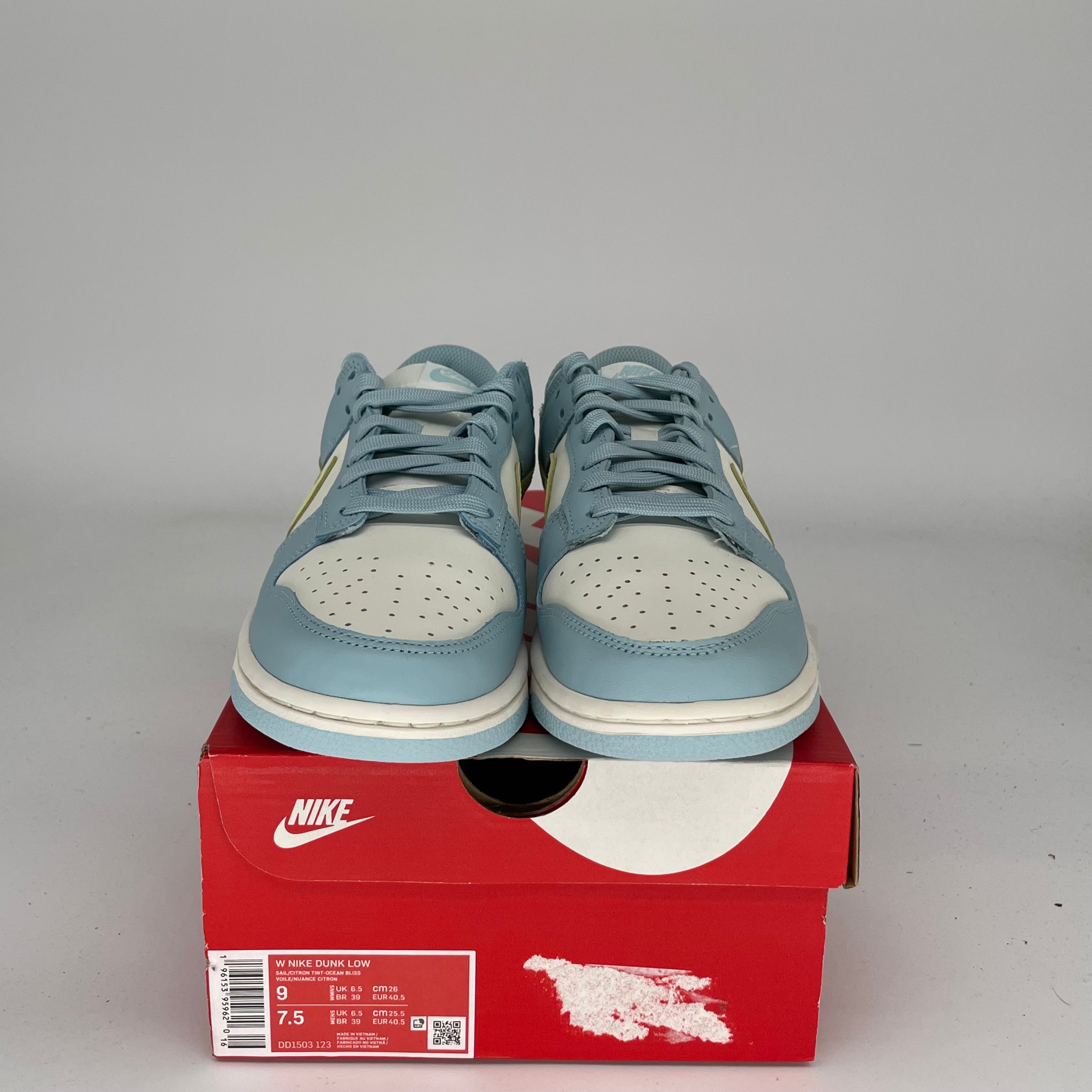 NIKE DUNK LOW OCEAN BLISS CITRON TINT W SIZE 7.5/9W DD1503-123