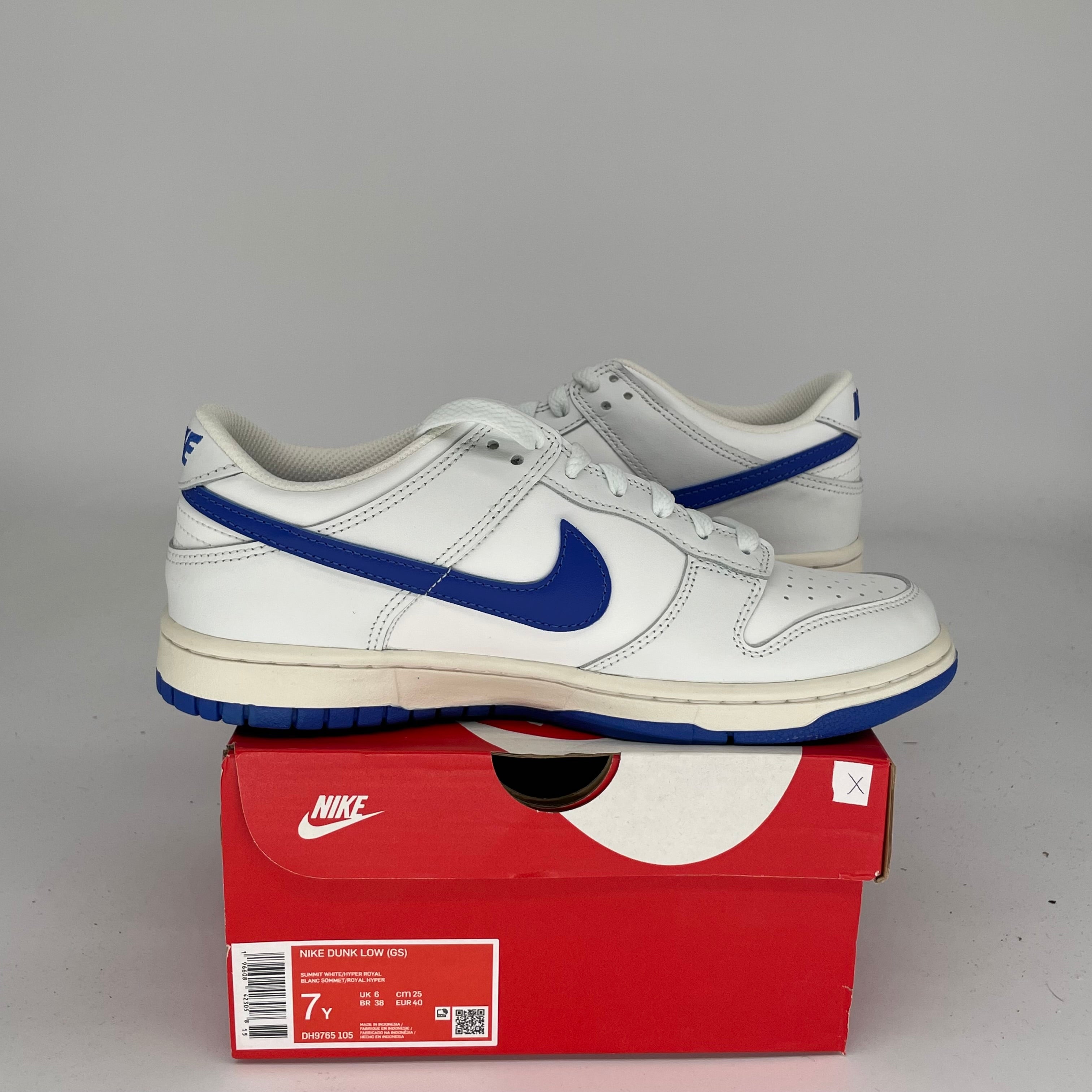 NIKE DUNK LOW SUMMIT WHITE HYPER ROYAL SIZE 7Y DH9765-105