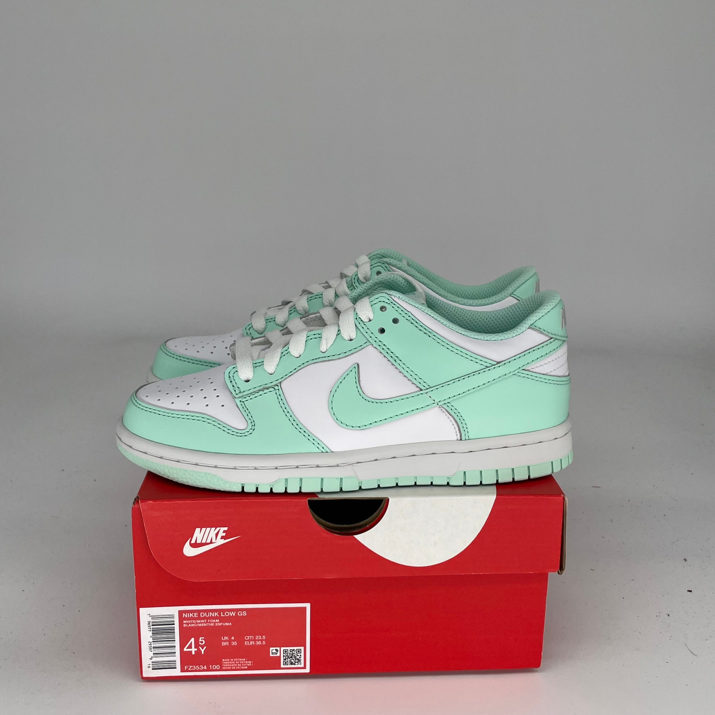 NIKE DUNK LOW MINT FOAM W SIZE 4.5Y FZ3534-100