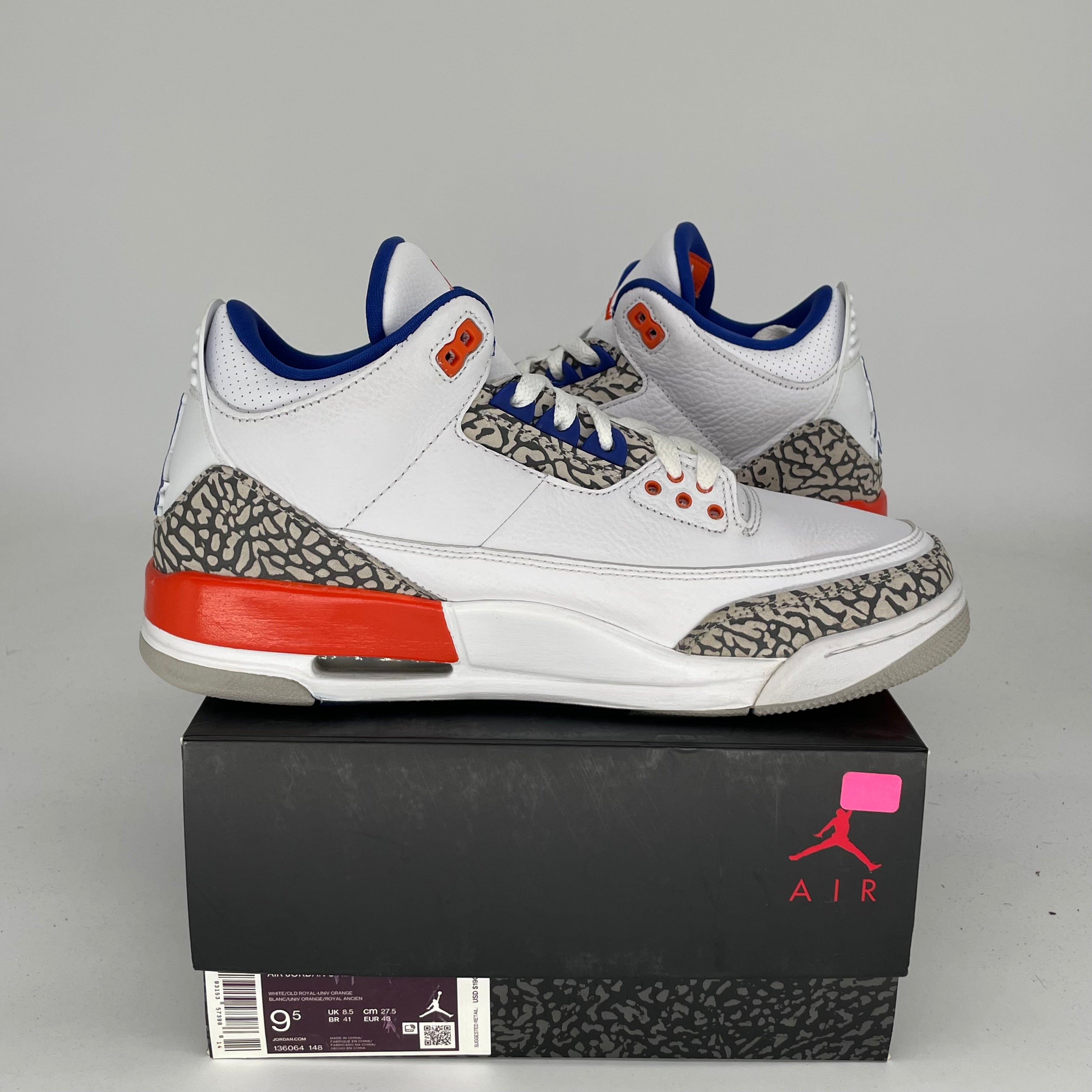 AIR JORDAN 3 KNICKS SIZE 9.5 136064-148