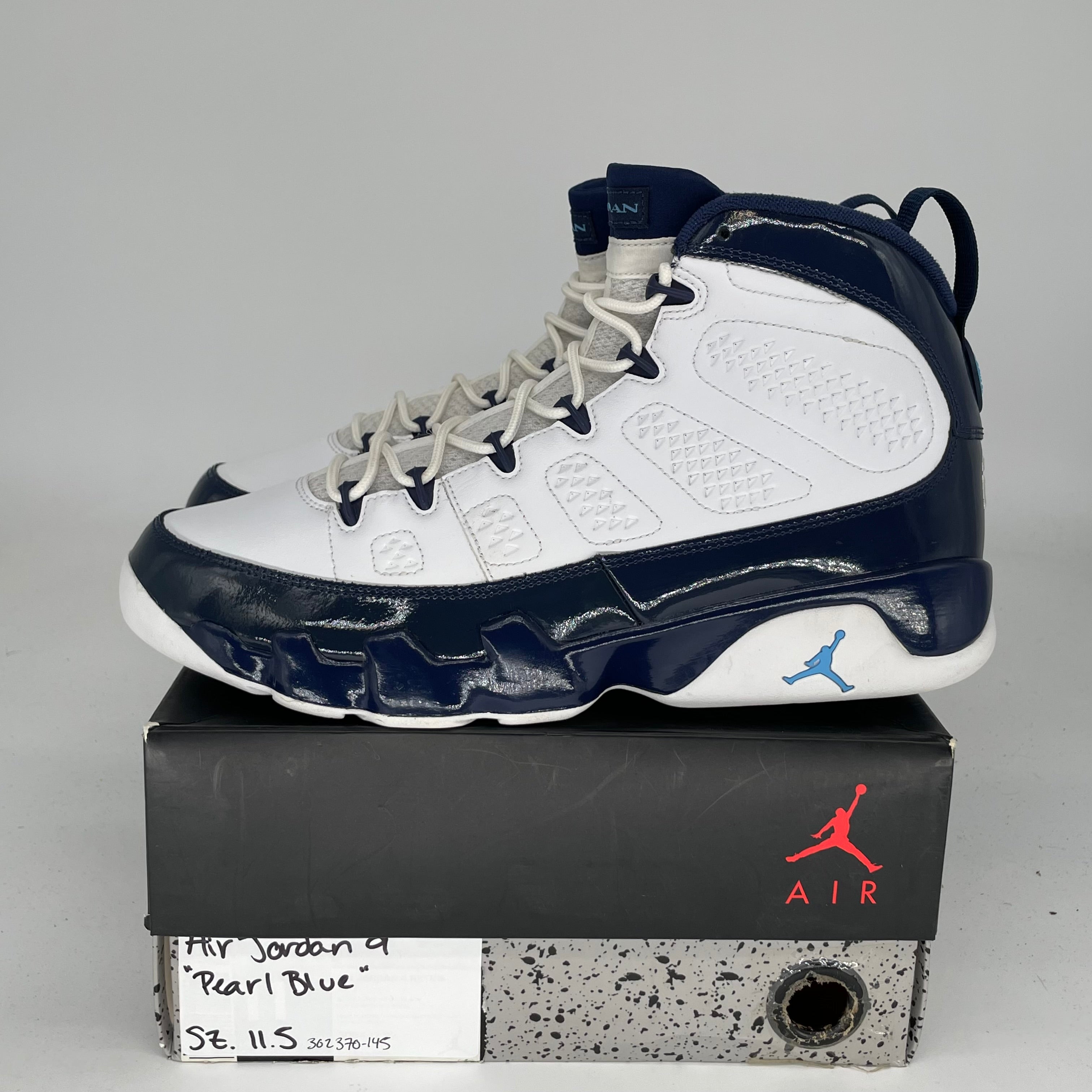 AIR JORDAN 9 PEARL BLUE SIZE 11.5 302370-145