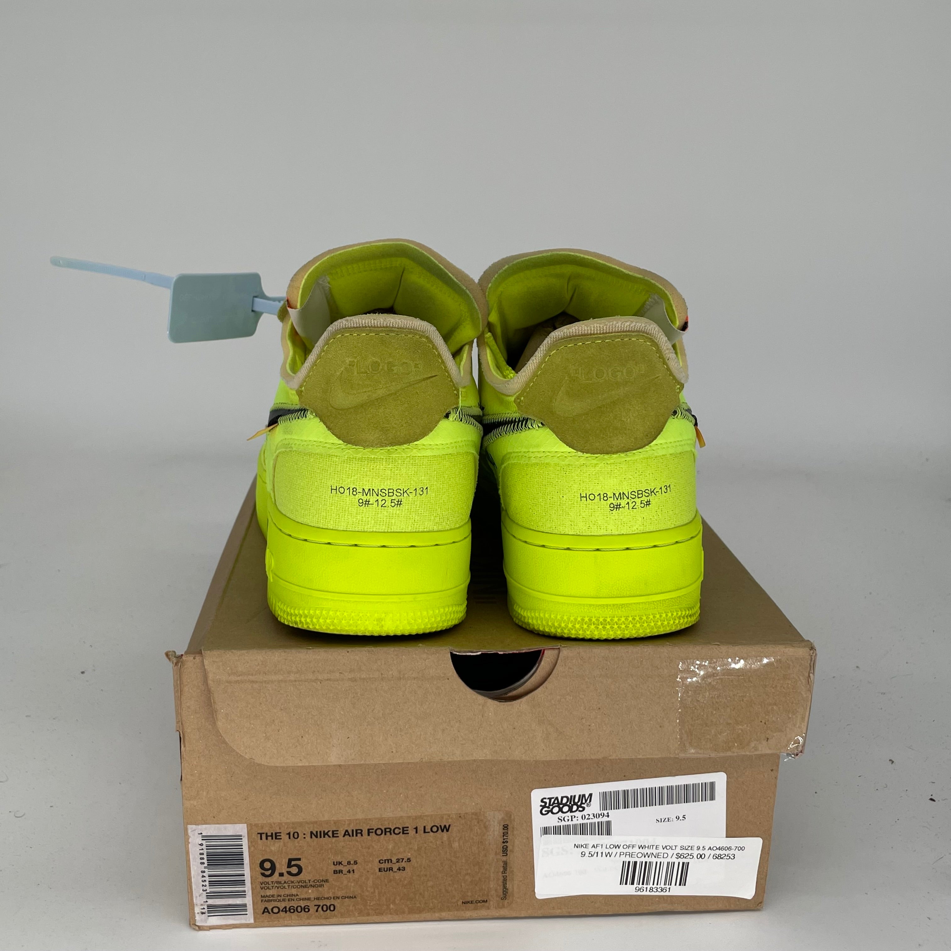 NIKE AIR FORCE 1 LOW OFF WHITE VOLT SIZE 9.5 AO4606-700