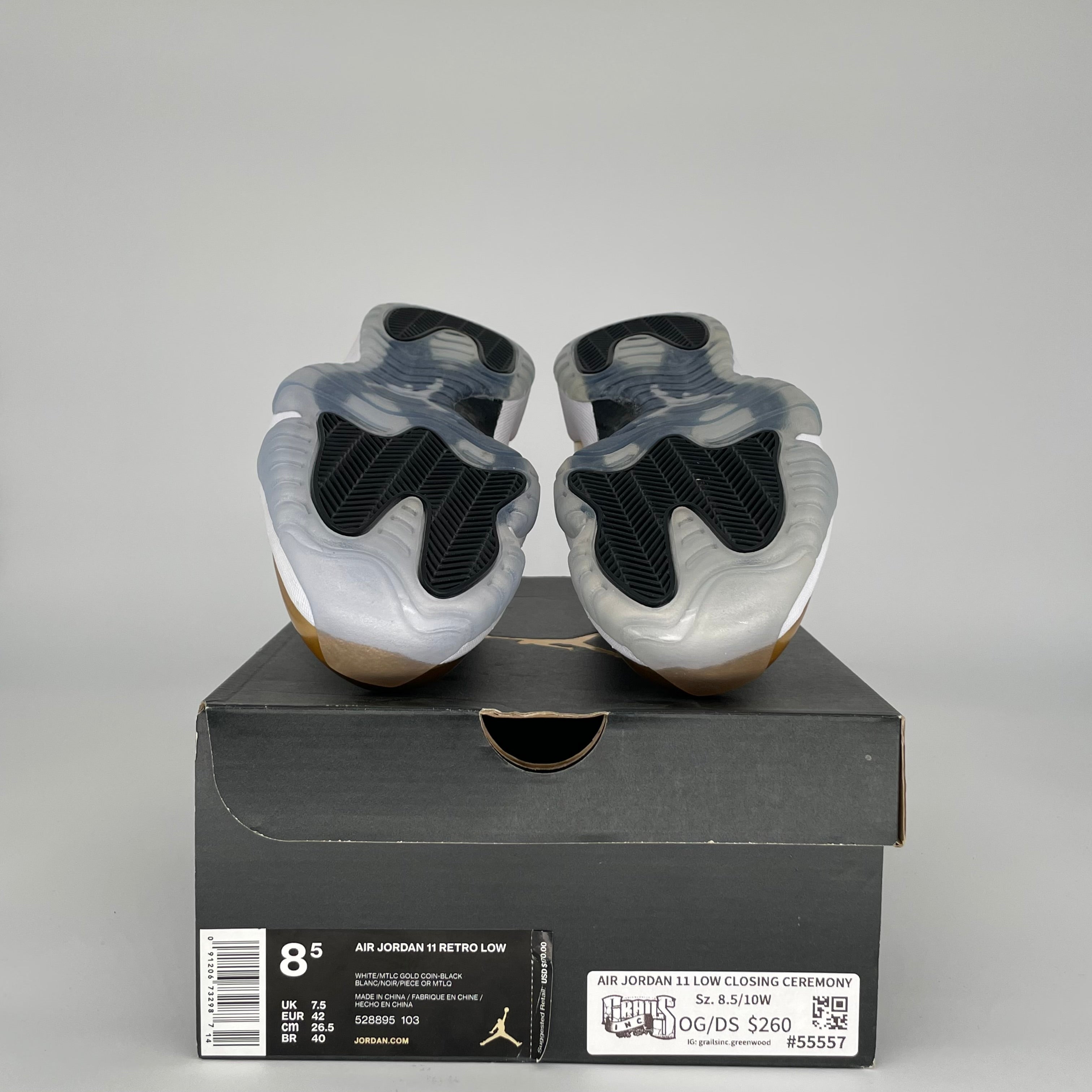 AIR JORDAN 11 LOW CLOSING CEREMONY SIZE 8.5 528895-103