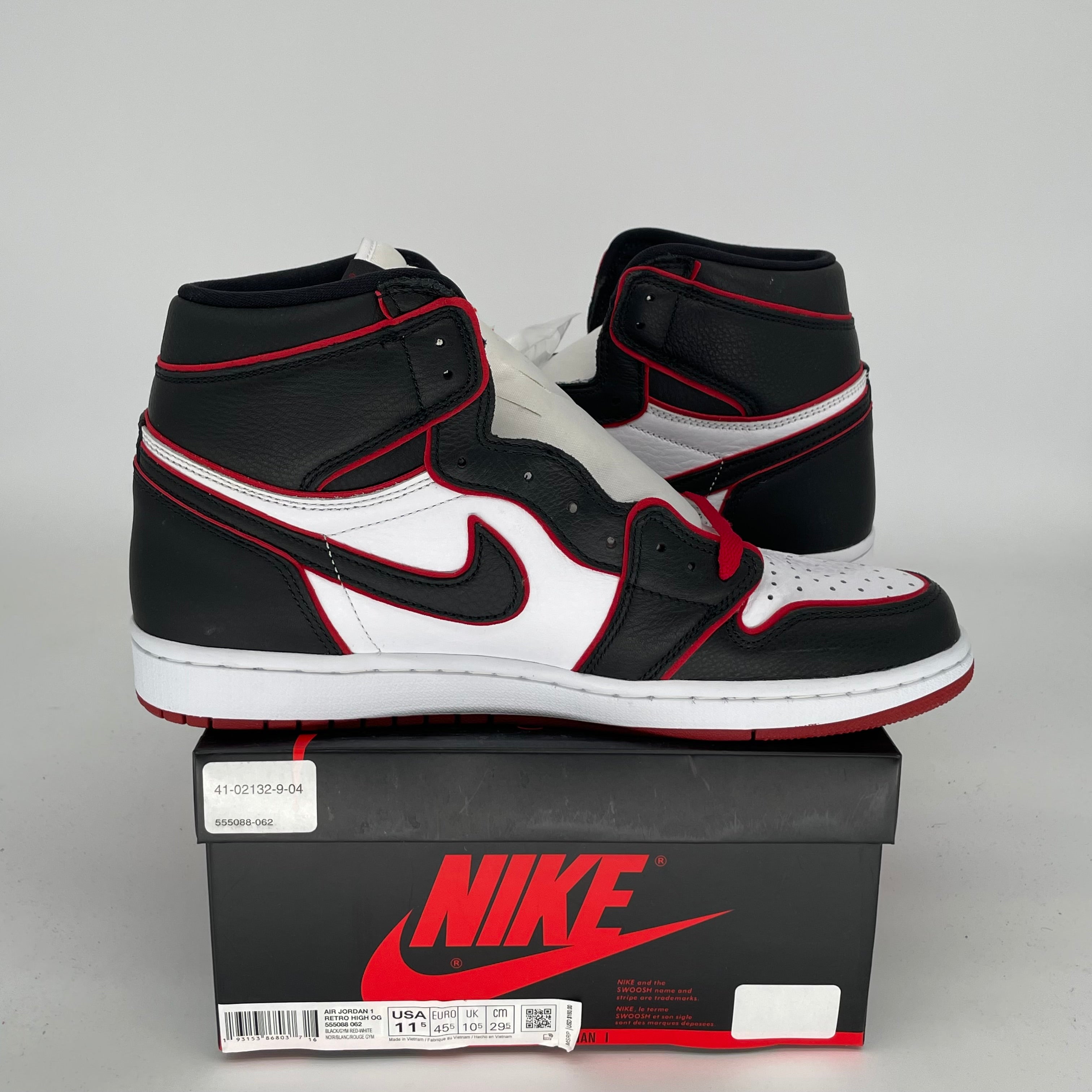 AIR JORDAN 1 BLOODLINE SIZE 11.5 555088-062
