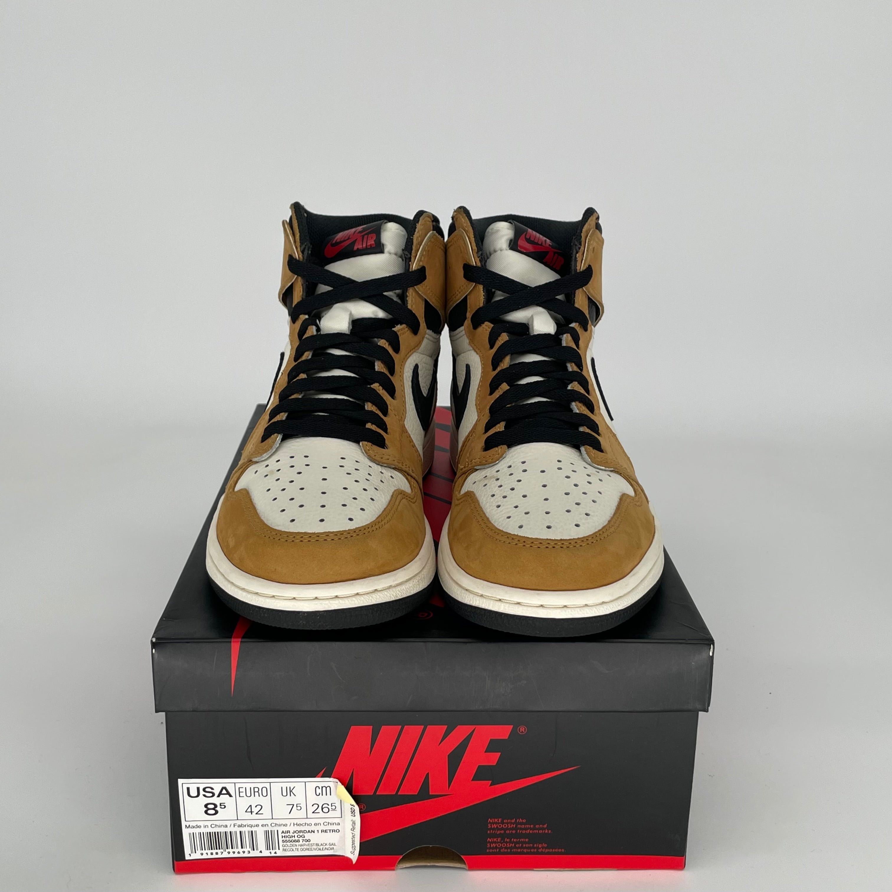 AIR JORDAN 1 ROOKIE OF THE YEAR SIZE 8.5 555088-700
