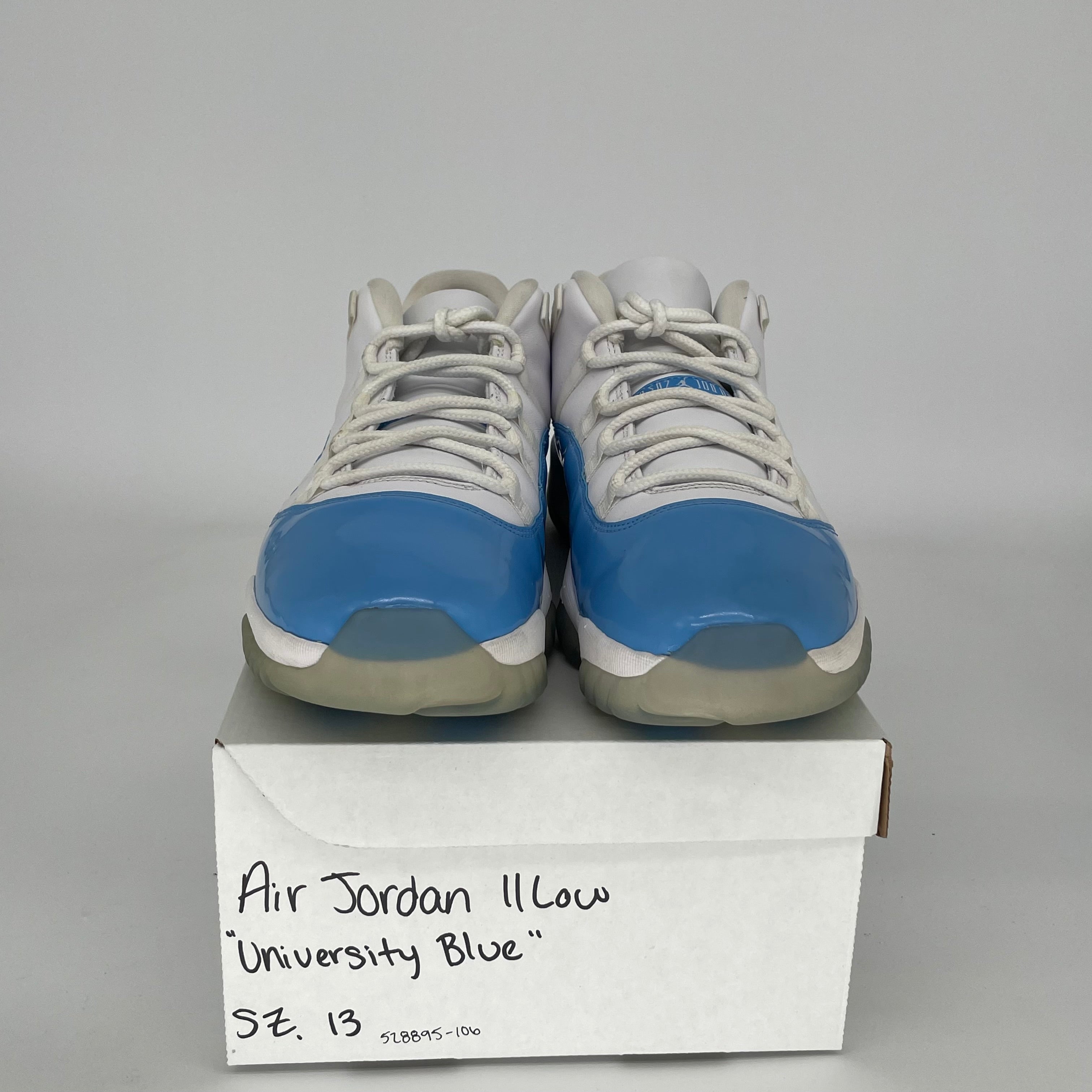 AIR JORDAN 11 LOW UNIVERSITY BLUE SIZE 13 528895-106