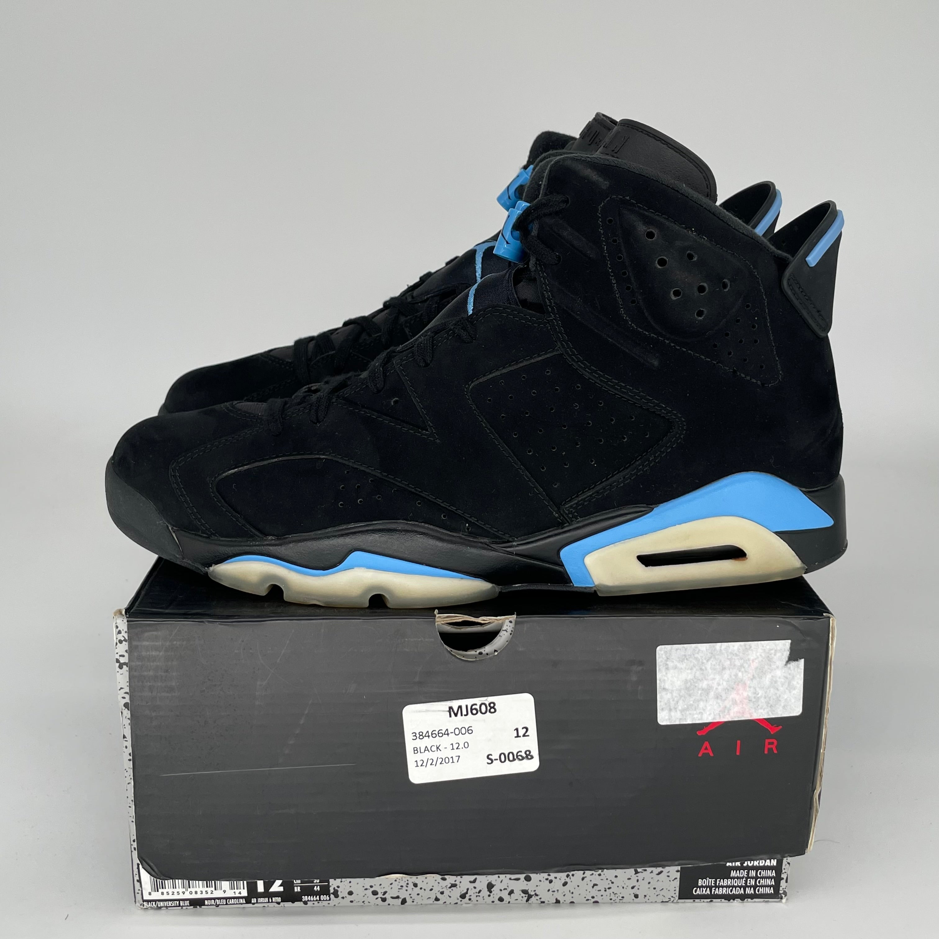 AIR JORDAN 6 UNC BLACK SIZE 12 384664-006
