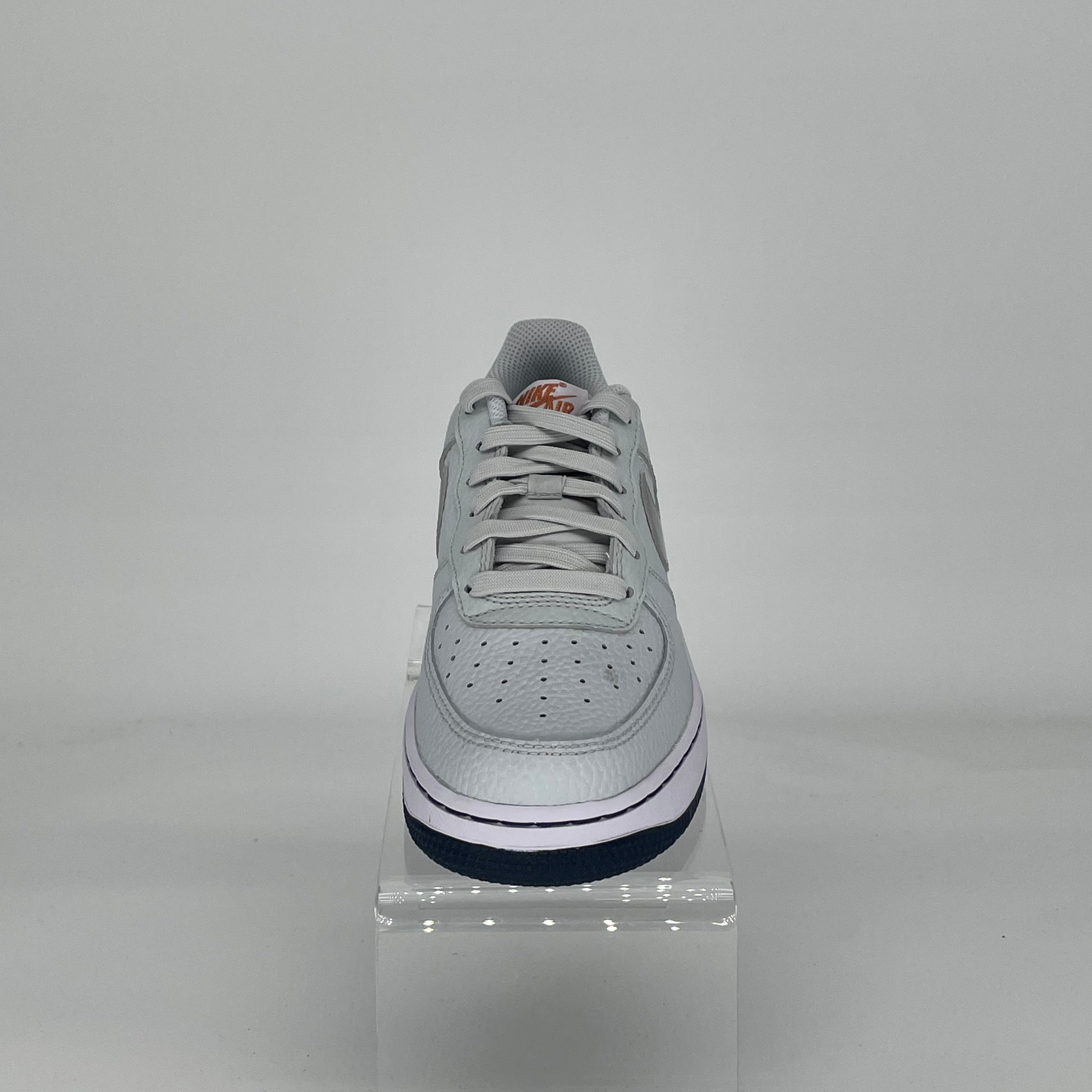 NIKE AIR FORCE 1 LOW PURE PLATINUM BARELY GRAPE CT3839-004