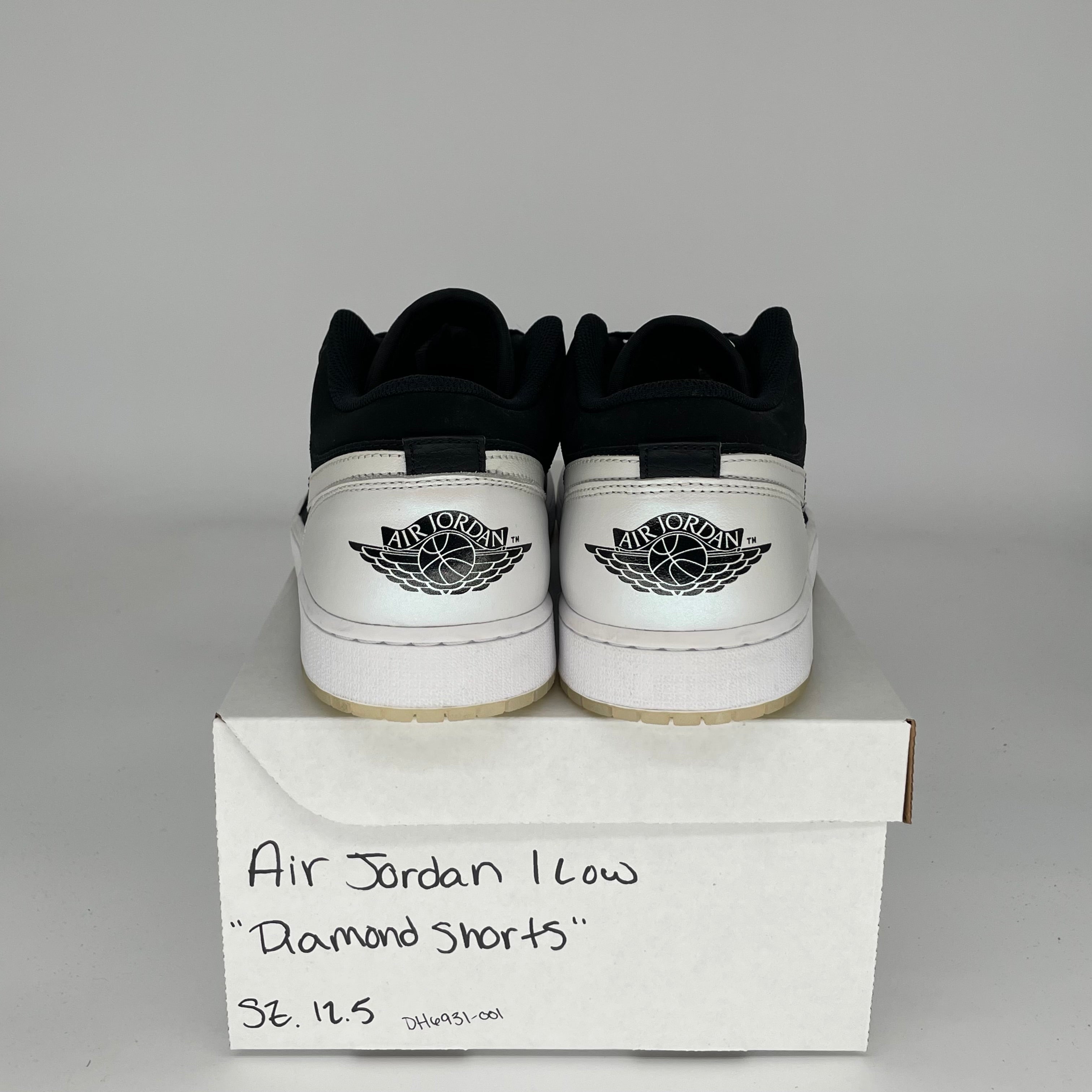 AIR JORDAN 1 LOW DIAMOND SHORTS SIZE 12.5 DH6931-001