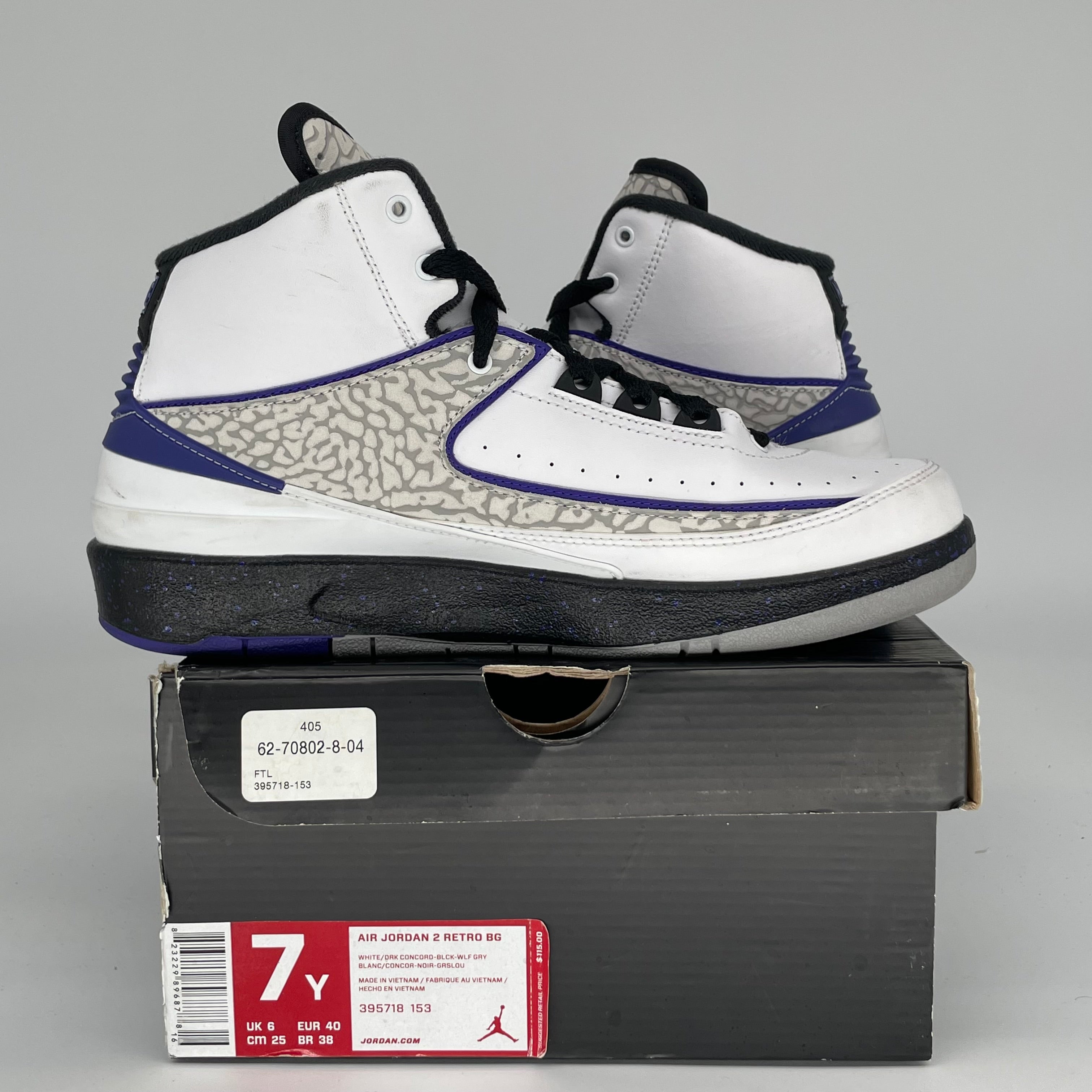 AIR JORDAN 2 DARK CONCORD SIZE 7Y 395718-153
