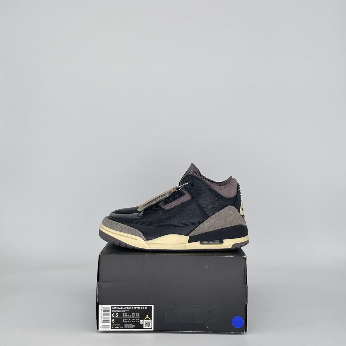 Jordan 3 Retro OG SP A Ma Maniere While You Were Sleeping (Women's)