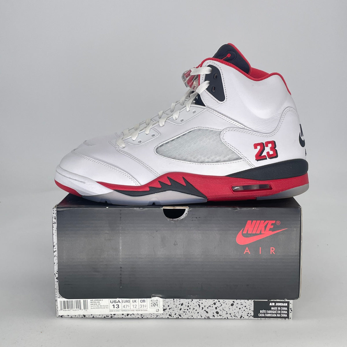 Jordan 5 Retro Fire Red Black Tongue (2025)