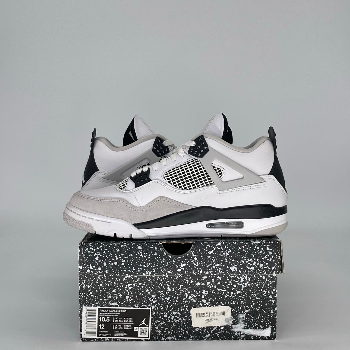 Jordan 4 Retro Military Black