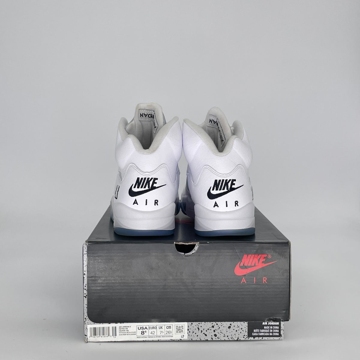 Jordan 5 Retro White Metallic (2026)